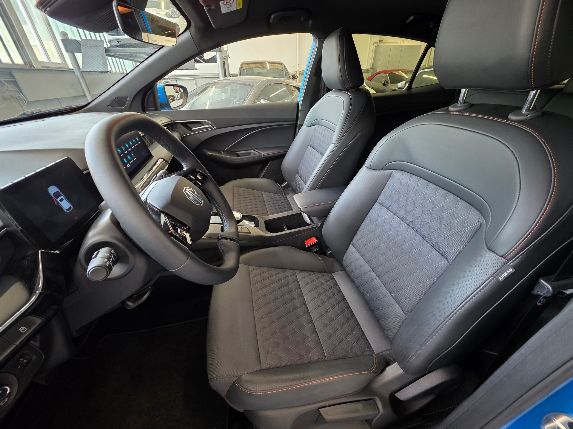 MG 3 1.5 Hybrid Luxury Aut.-image-6