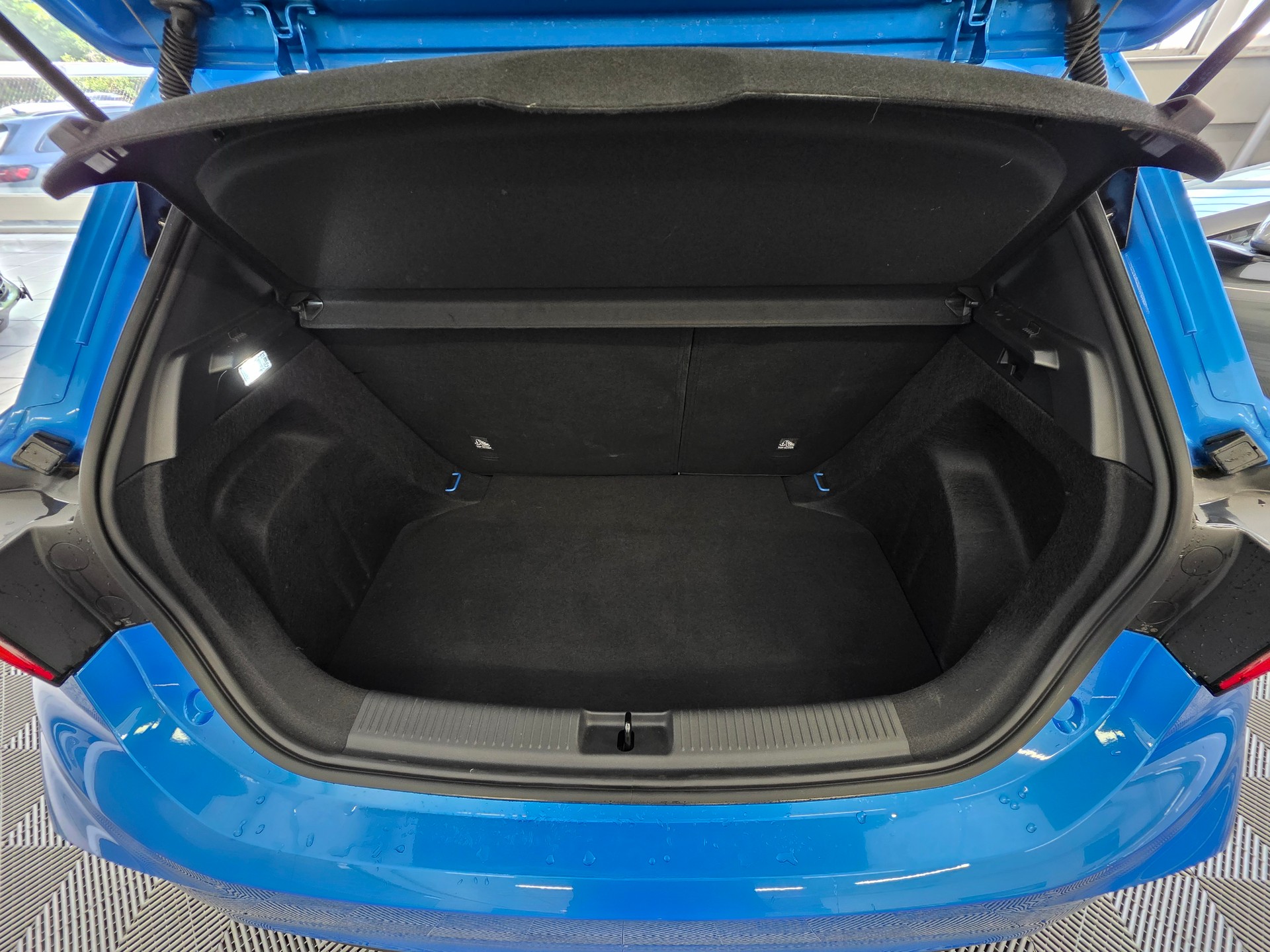 MG 3 1.5 Hybrid Luxury Aut.-image-4