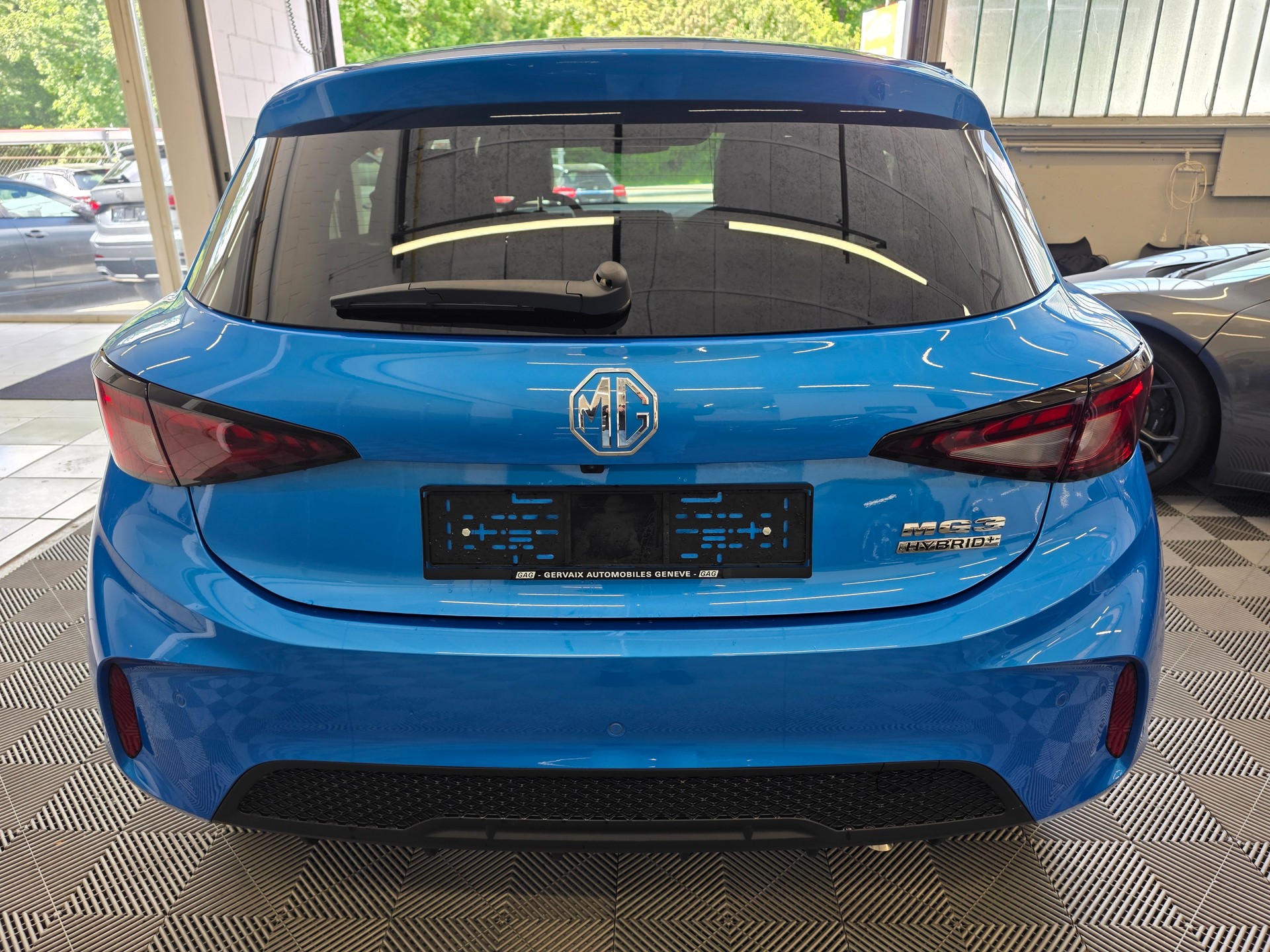 MG 3 1.5 Hybrid Luxury Aut.-showroom-element-3