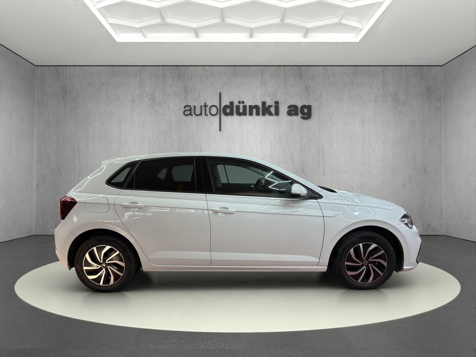VW Polo 1.0 TSI Life DSG-image-4