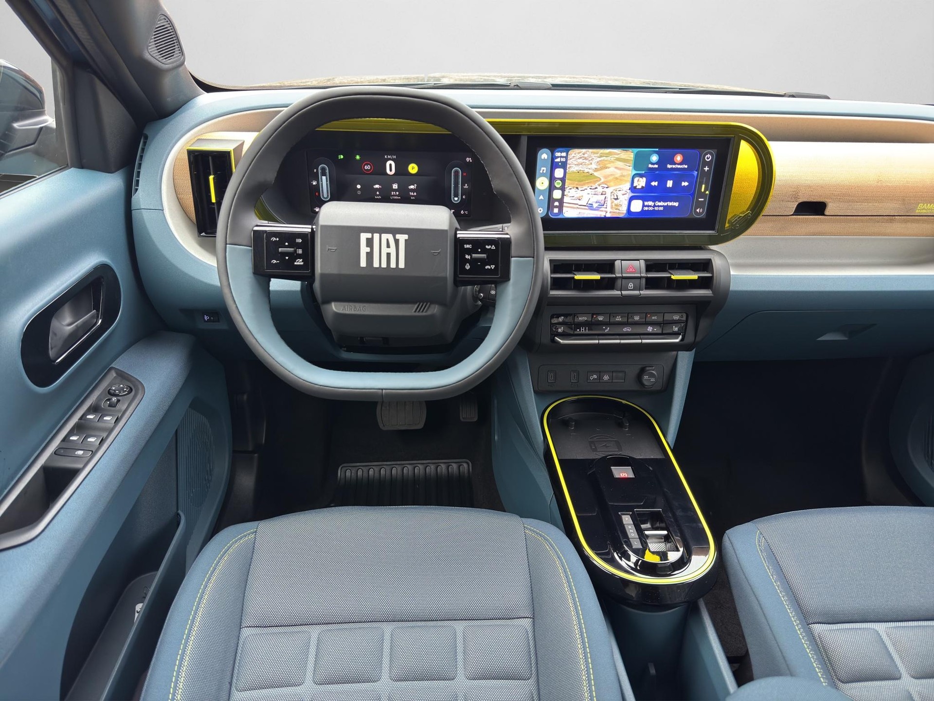FIAT Grande Panda 1.2 Hybrid La Prima-image-3