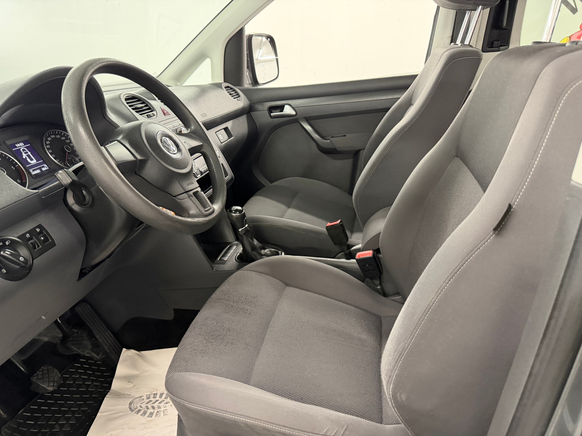 VW Caddy Maxi 2.0 TDI CR 4Motion CUP-image-8