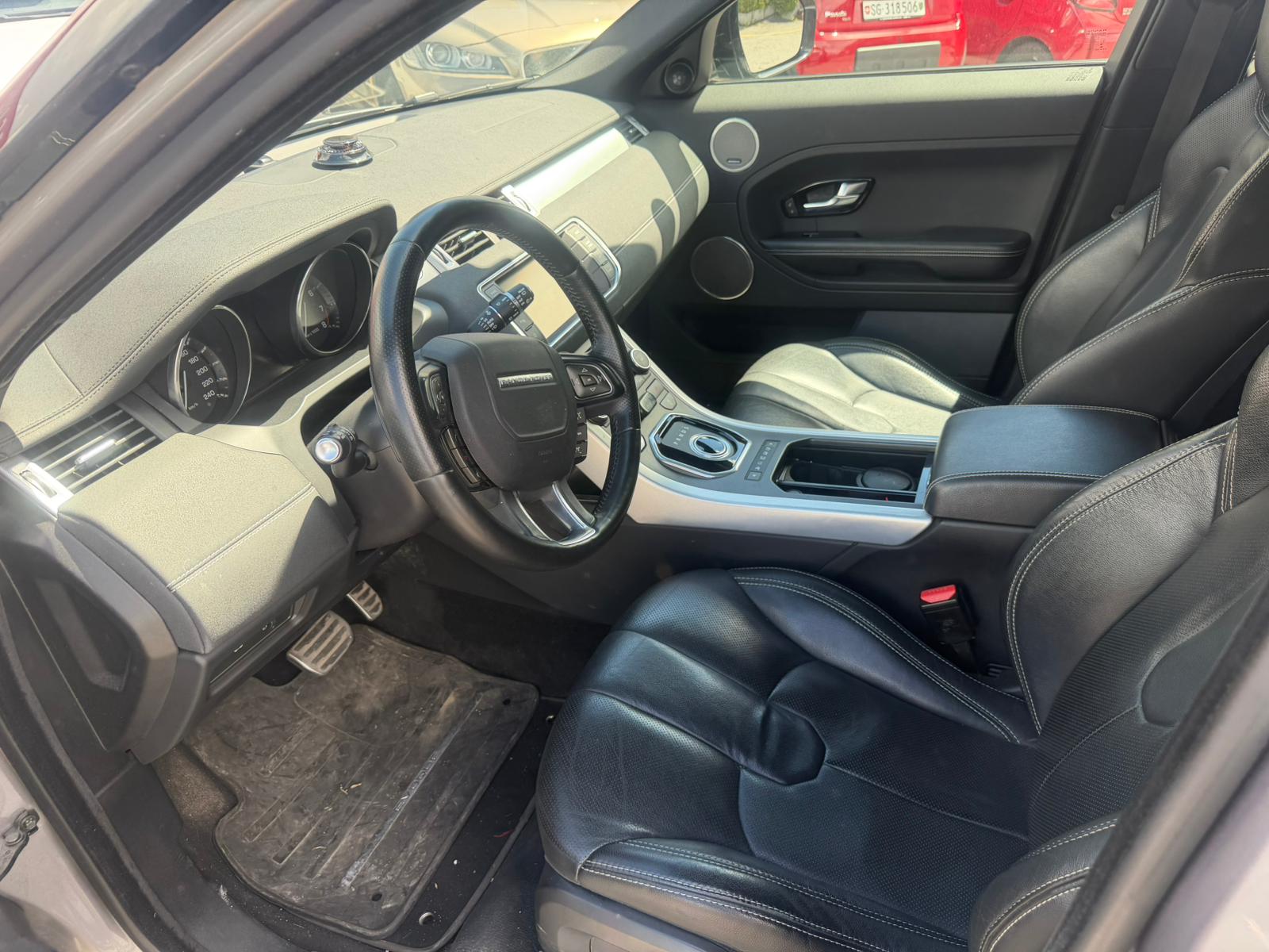 LAND ROVER Range Rover Evoque 2.0 Si4 Dynamic Spirit AT6-image-5