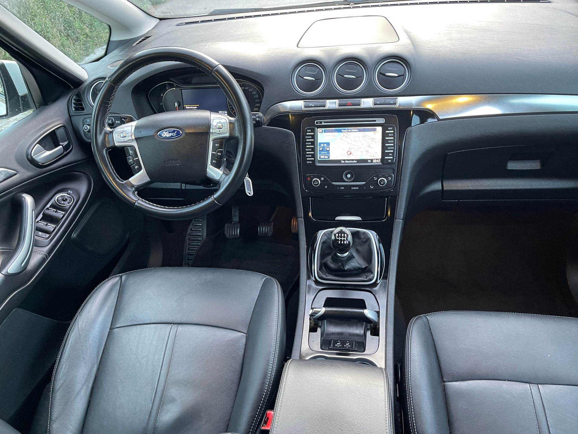 FORD S-Max 2.0 TDCi Titanium-showroom-element-1