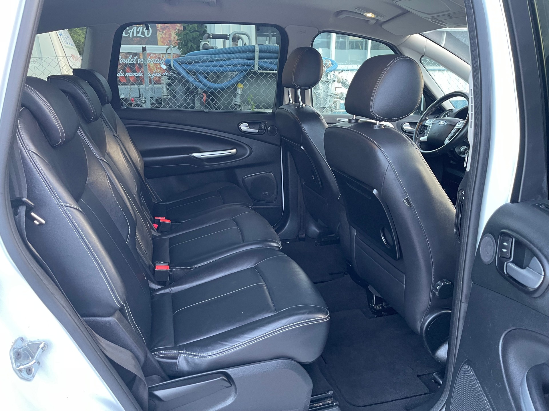FORD S-Max 2.0 TDCi Titanium-image-22