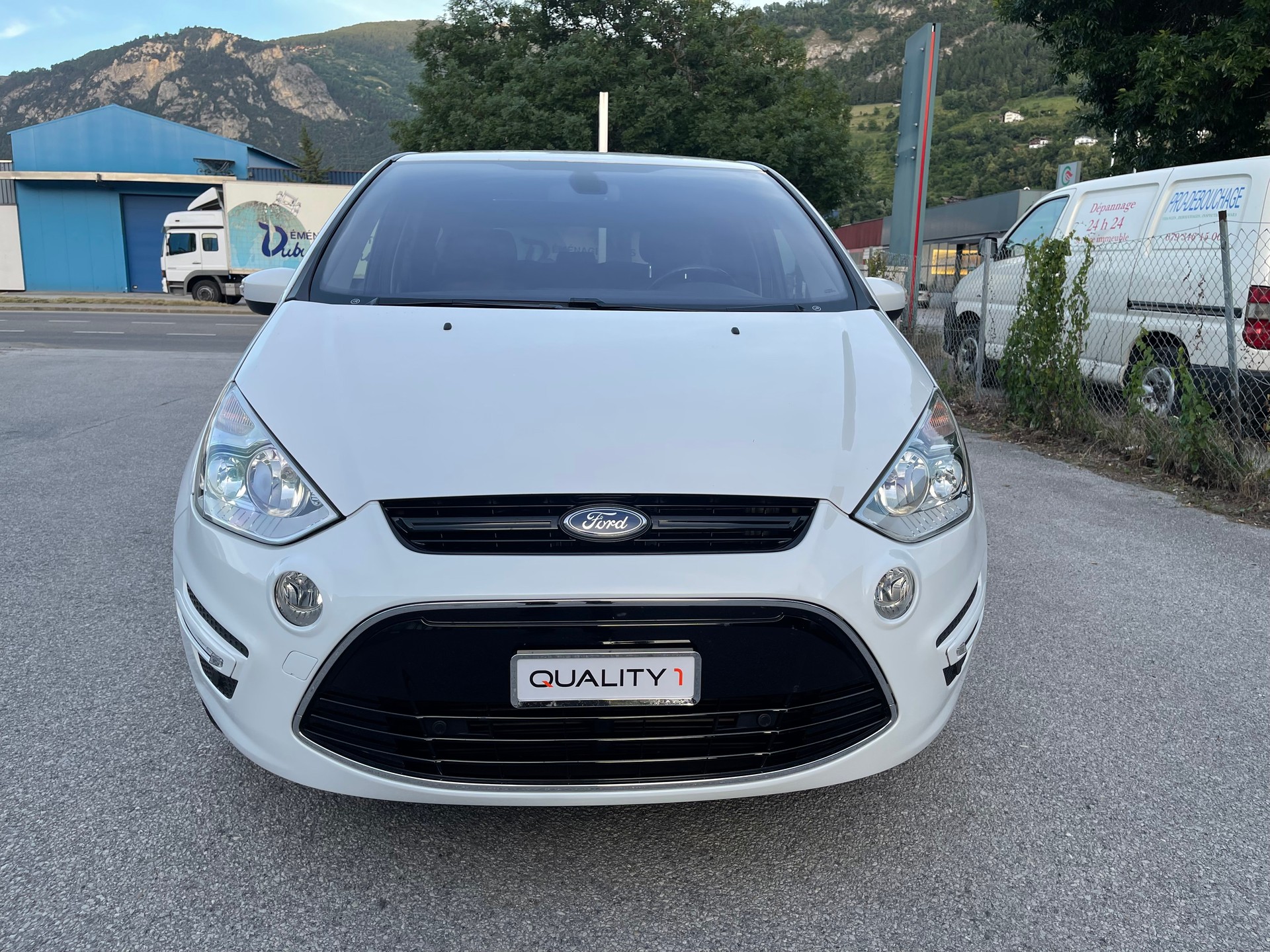 FORD S-Max 2.0 TDCi Titanium-image-18