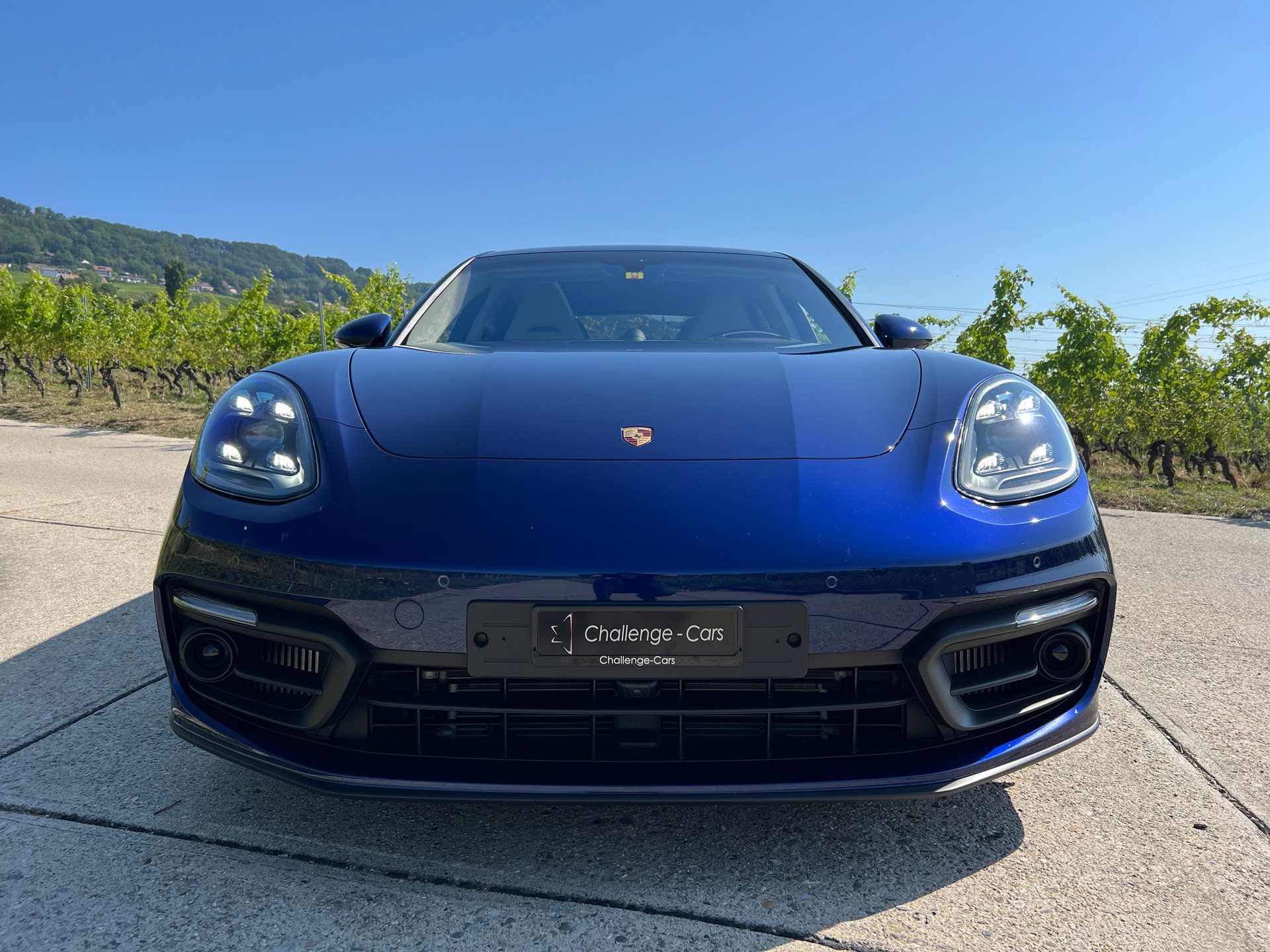 PORSCHE Panamera 4 Sport Turismo Platinum Edition PDK-showroom-element-3