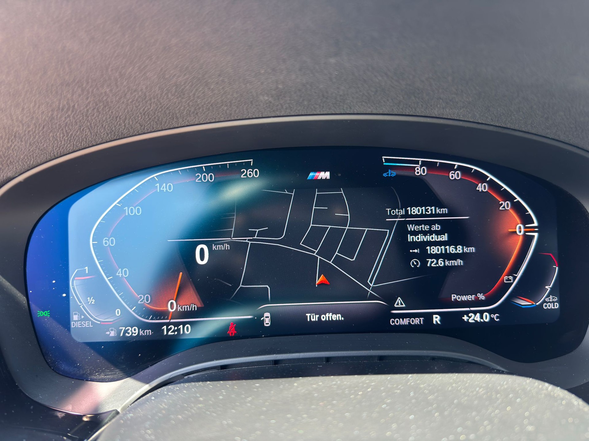 BMW 520d xDrive 48V Touring Steptronic-image-11