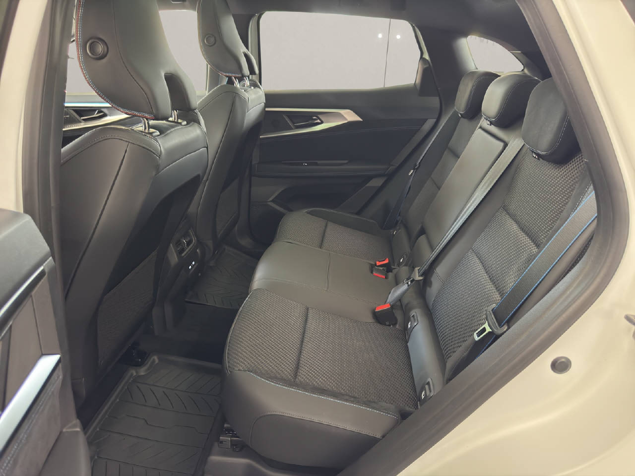 RENAULT Austral 1.2 E-Tech esprit Alpine-image-7