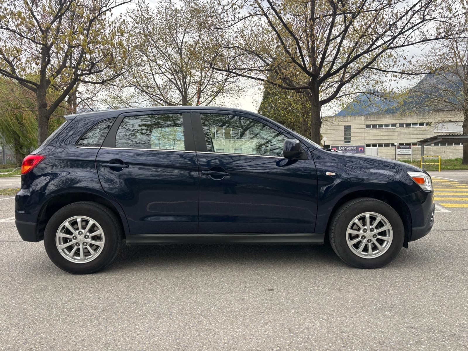 MITSUBISHI ASX 1.8 DID Intense 4WD-image-14