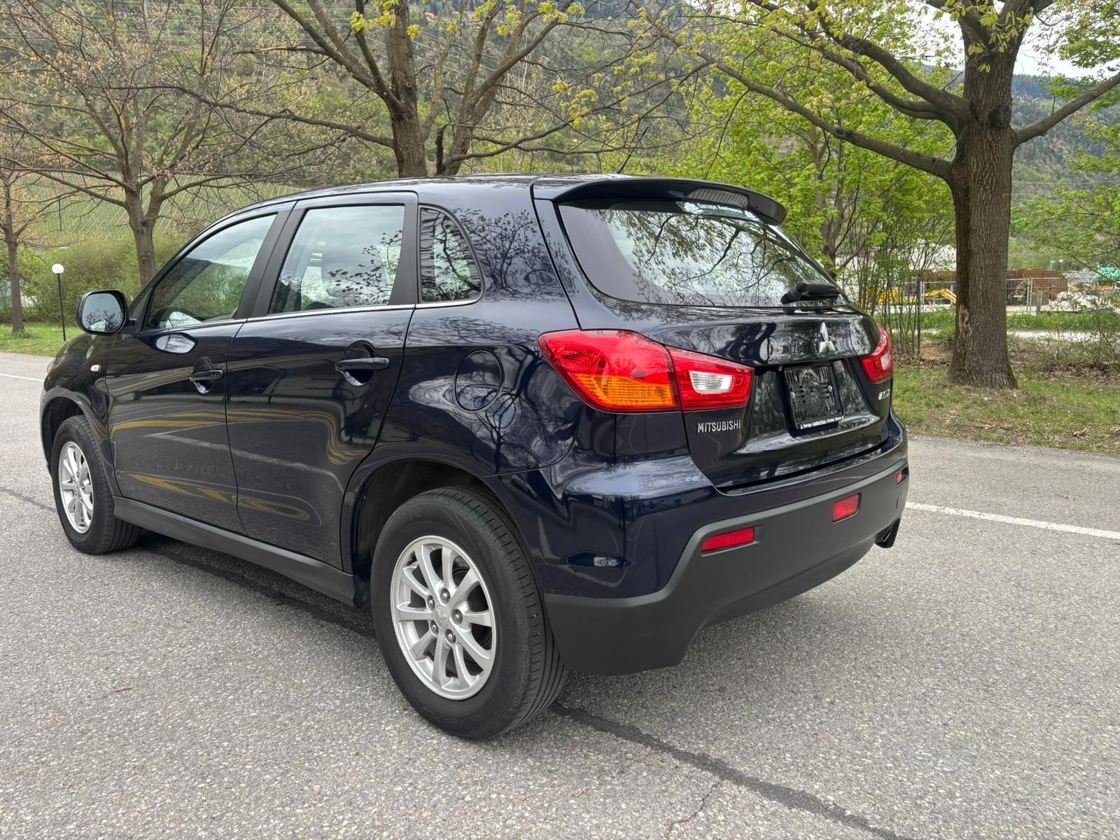 MITSUBISHI ASX 1.8 DID Intense 4WD-image-4