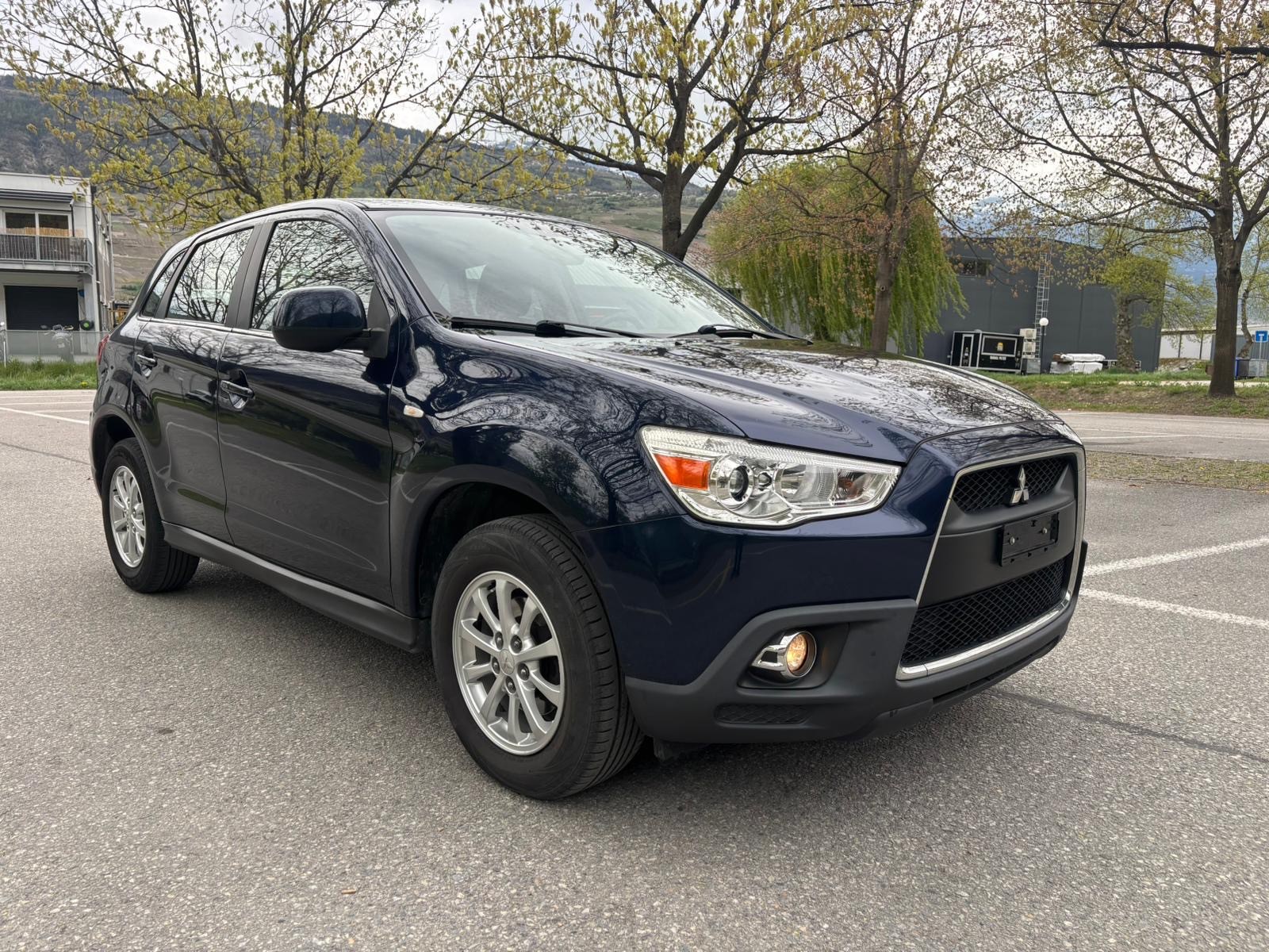 MITSUBISHI ASX 1.8 DID Intense 4WD-image-3