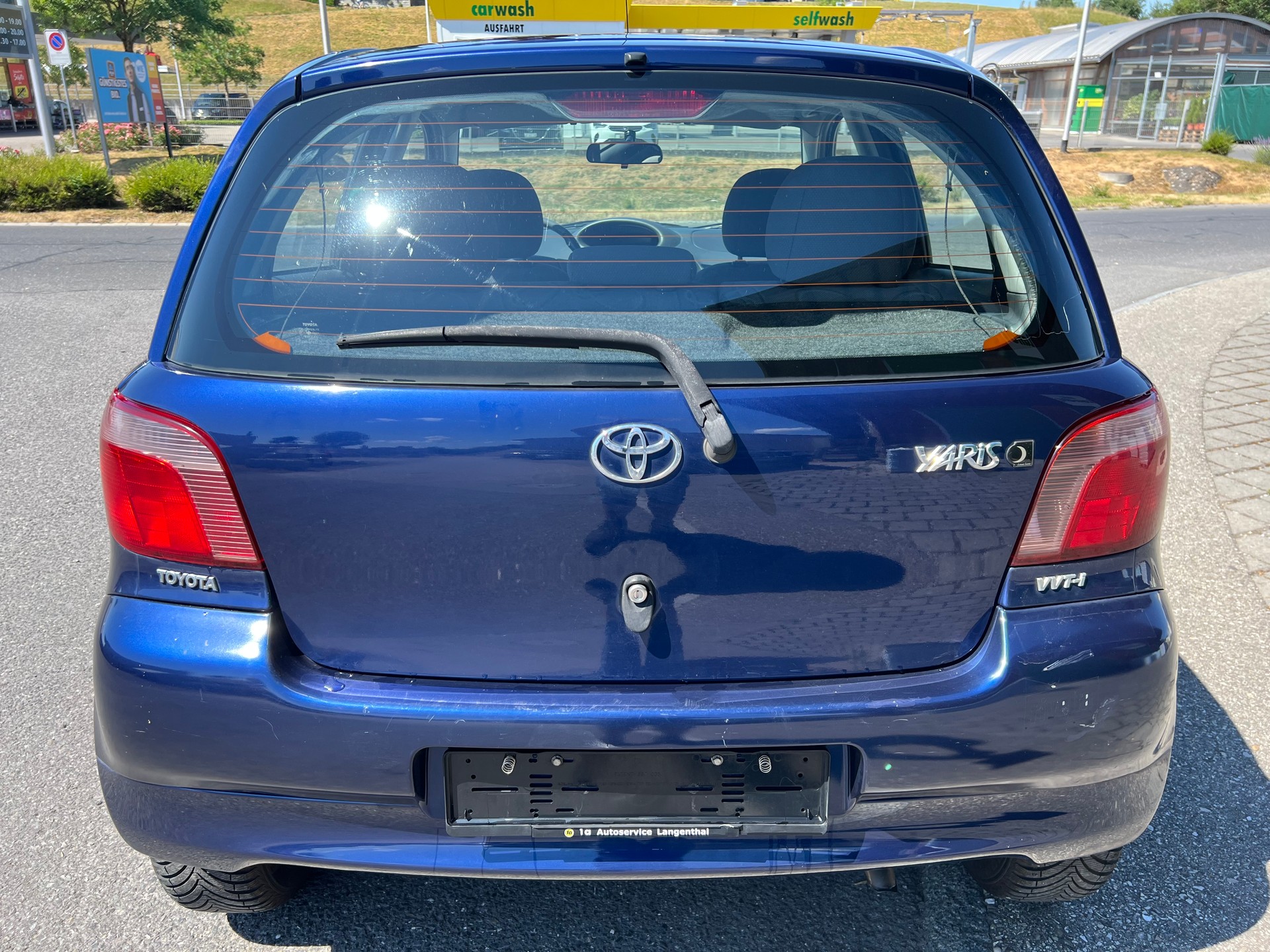 TOYOTA Yaris 1.3 Linea Sol-image-5