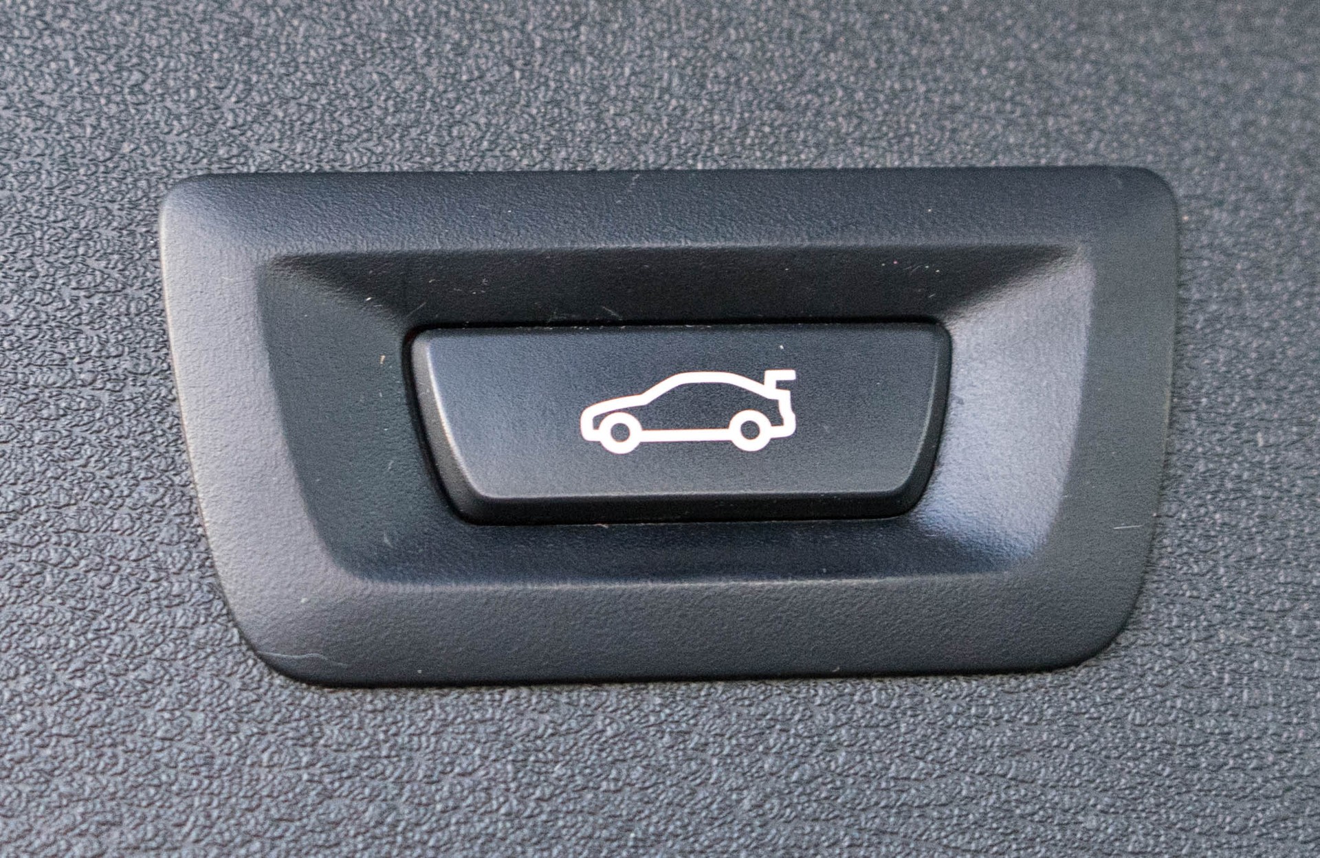 BMW X1 xDrive 18d Sport Line Steptronic-image-6