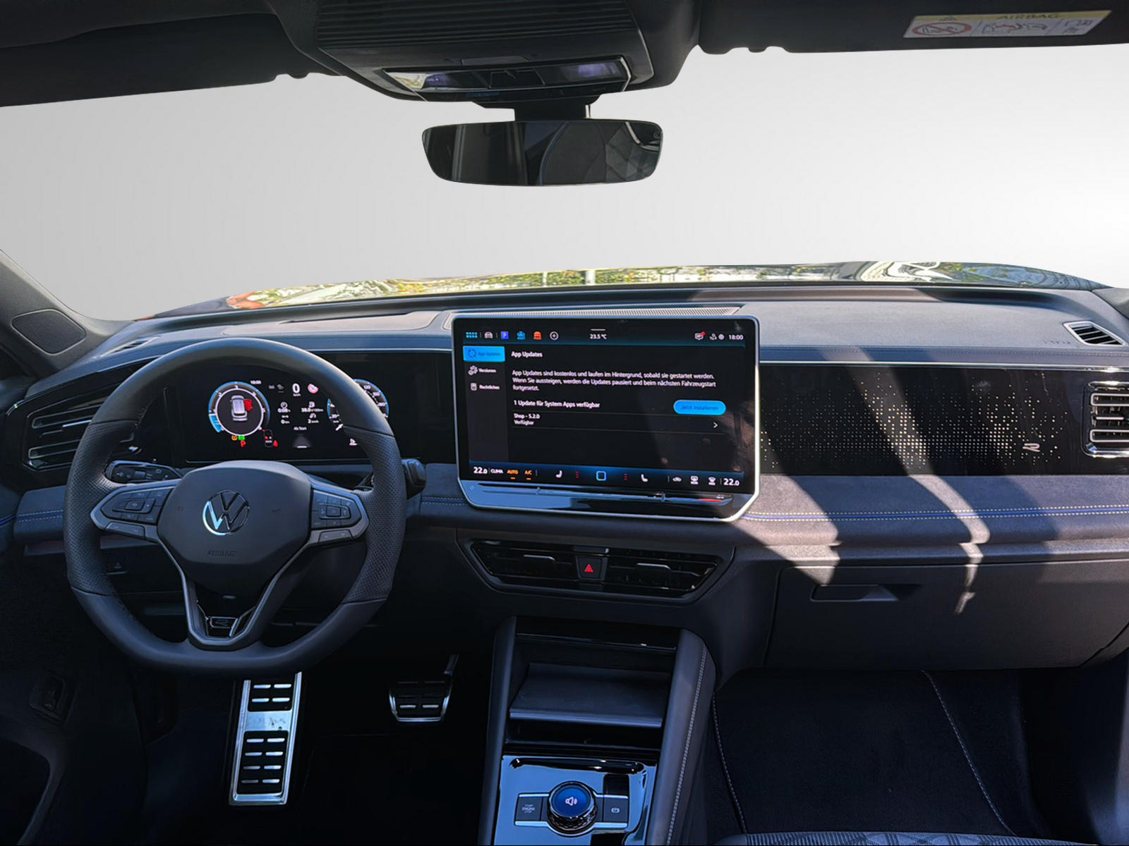 VW Tiguan 2.0 TDI SCR R-Line DSG-image-27