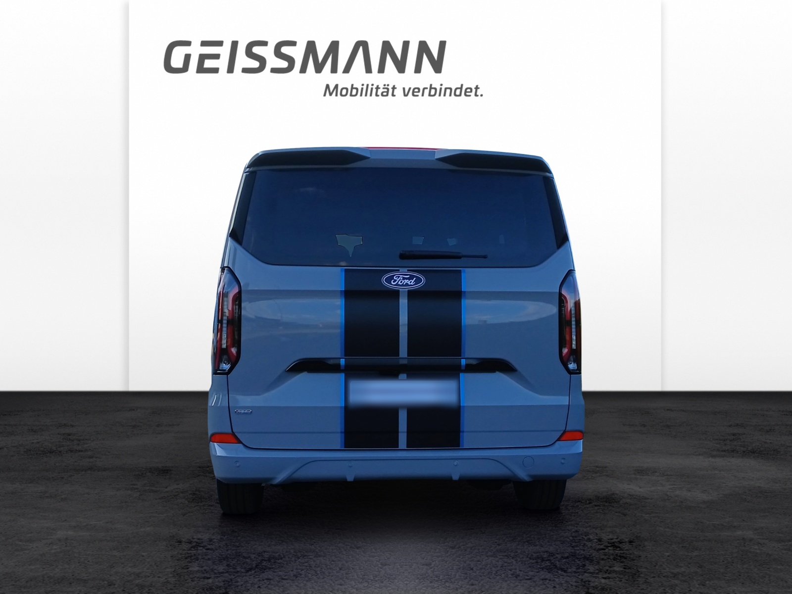 FORD Tourneo Custom Bus 340 L1 2.5 Duratec 233 Sport PHEV-image-5