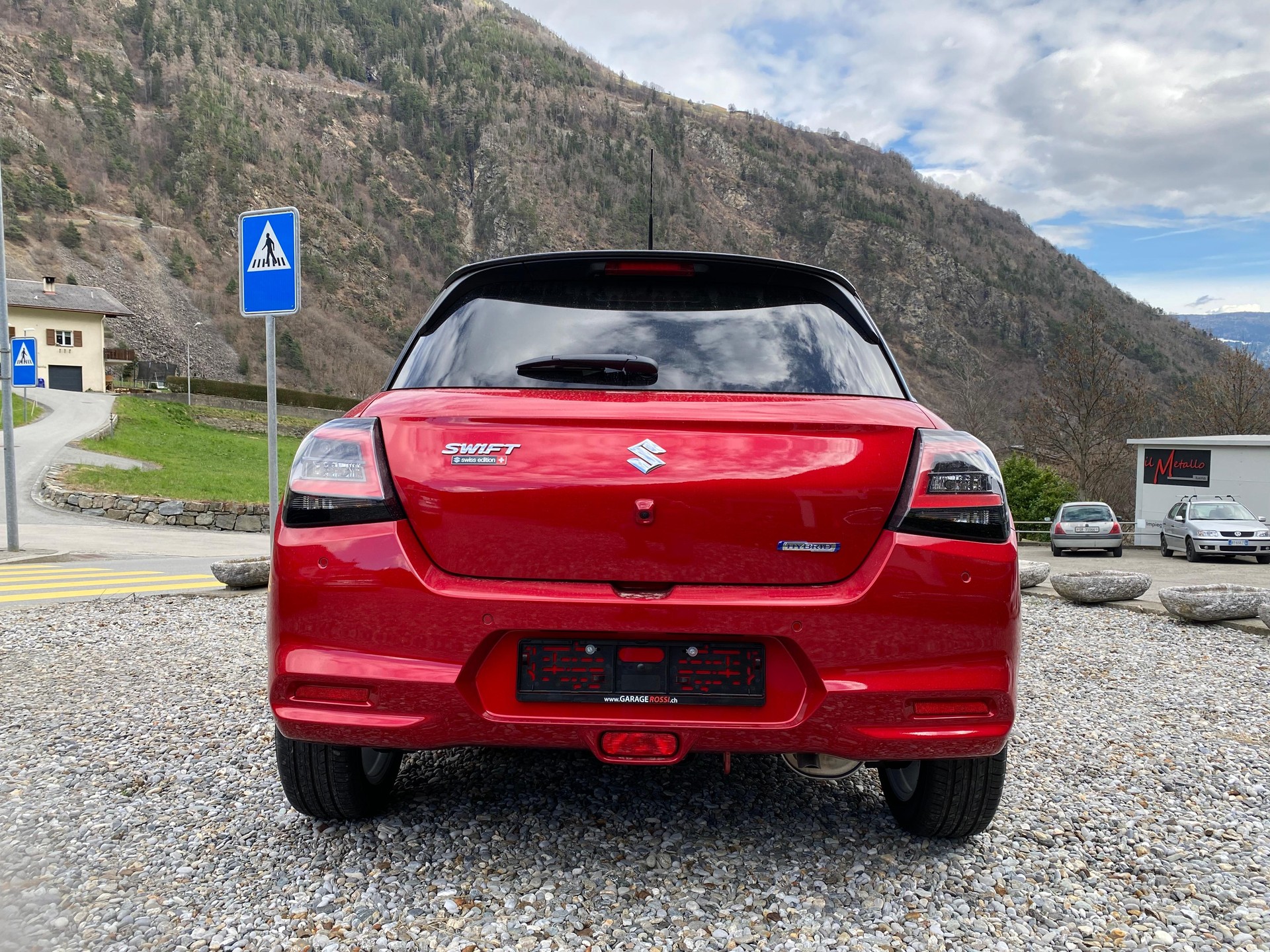 SUZUKI Swift 1.2 Sakura Hybrid 4x4-image-15