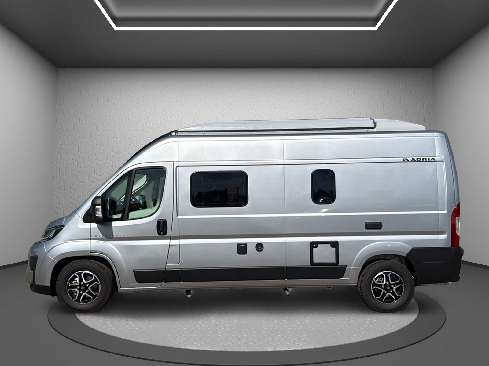 ADRIA Sport 600 SPB-showroom-element-2