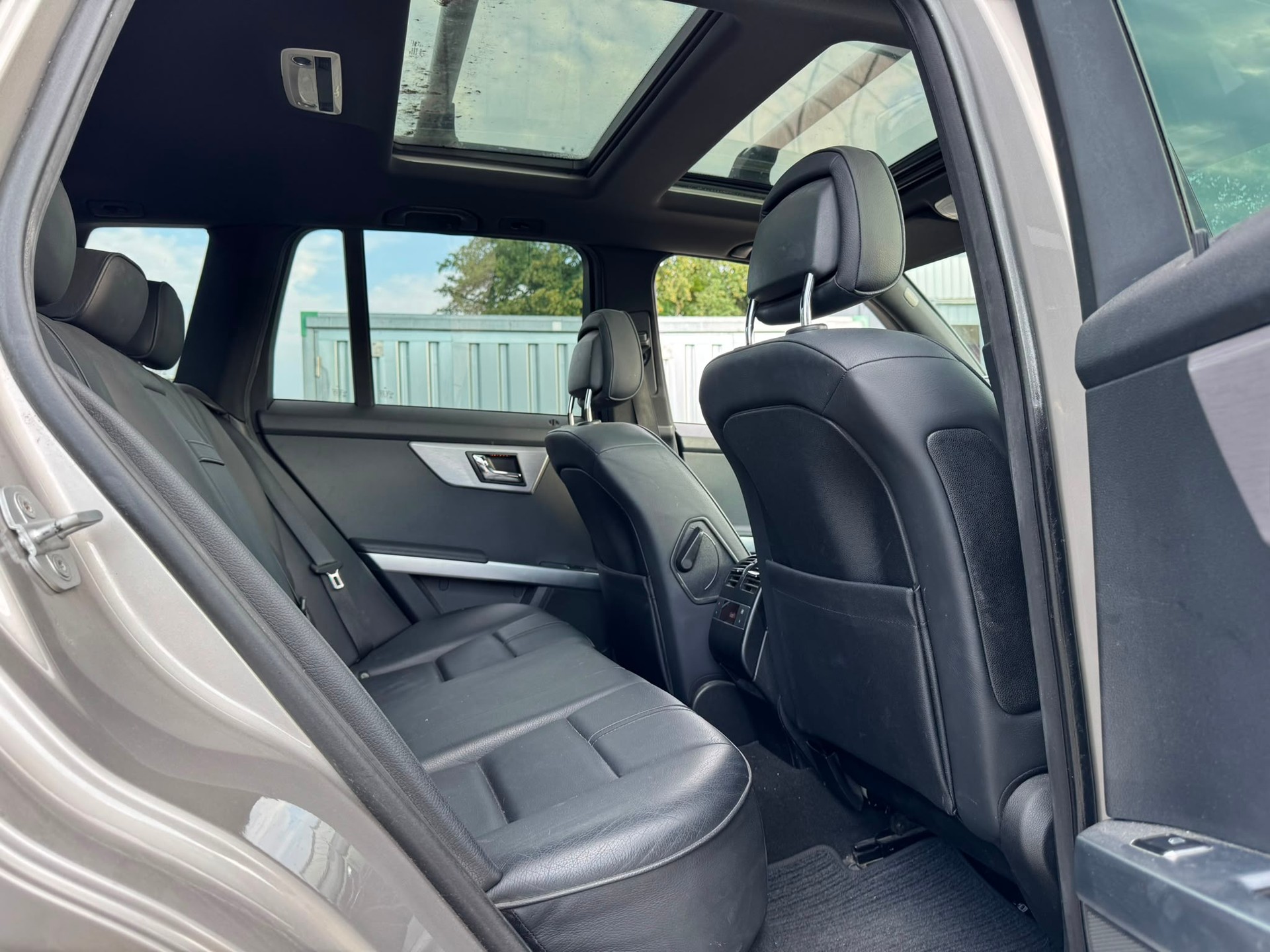MERCEDES-BENZ GLK 300 (280) 4Matic 7G-Tronic-image-15