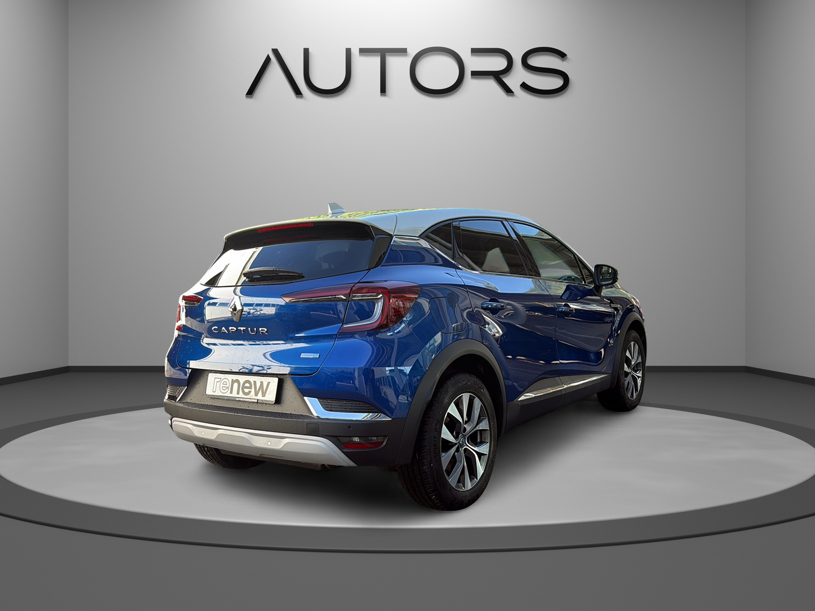 RENAULT Captur 1.6 E-Tech 160 Intens DHT-showroom-element-3