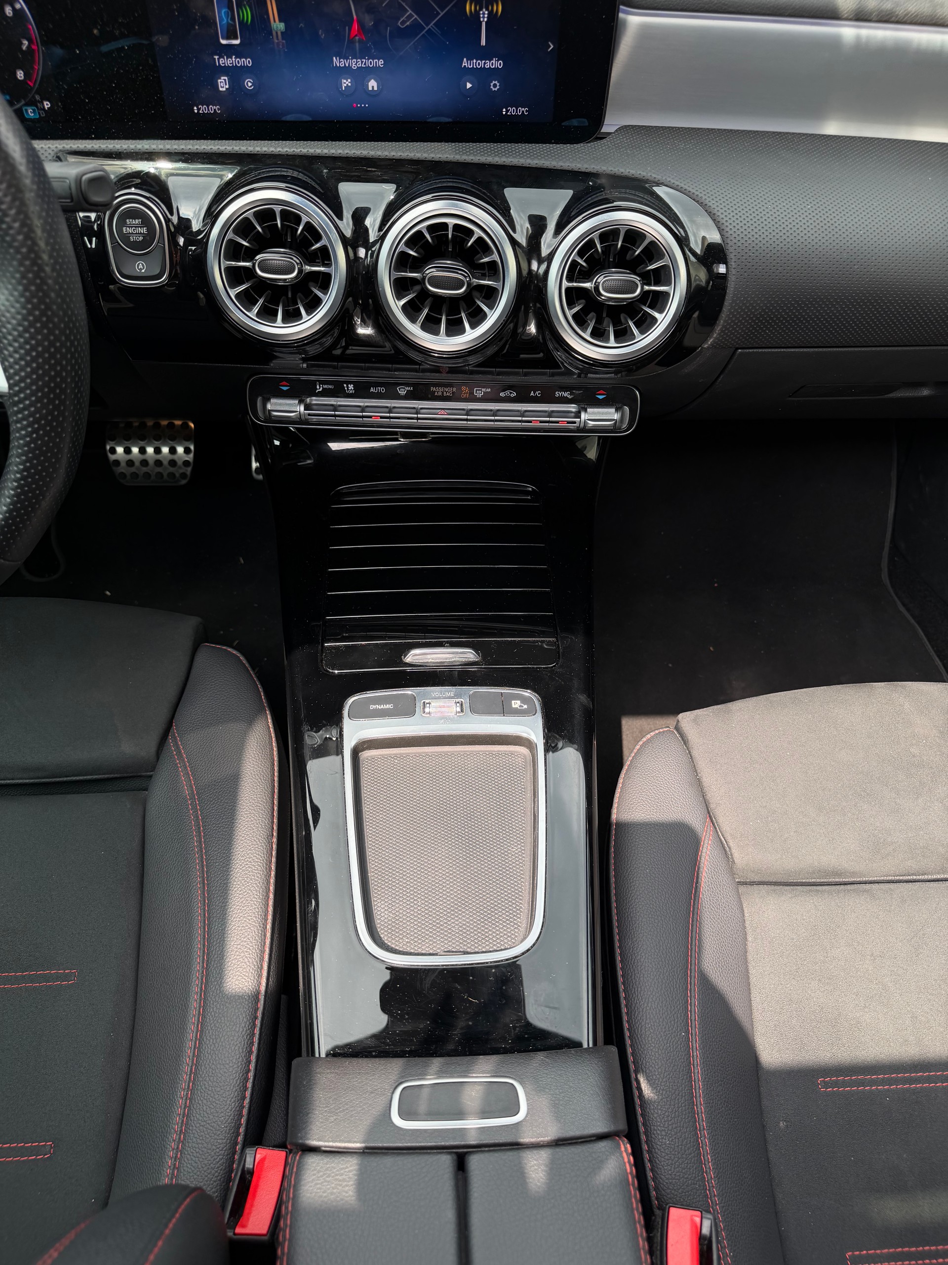 MERCEDES-BENZ A AMG 35 4Matic 8G-DCT-image-13