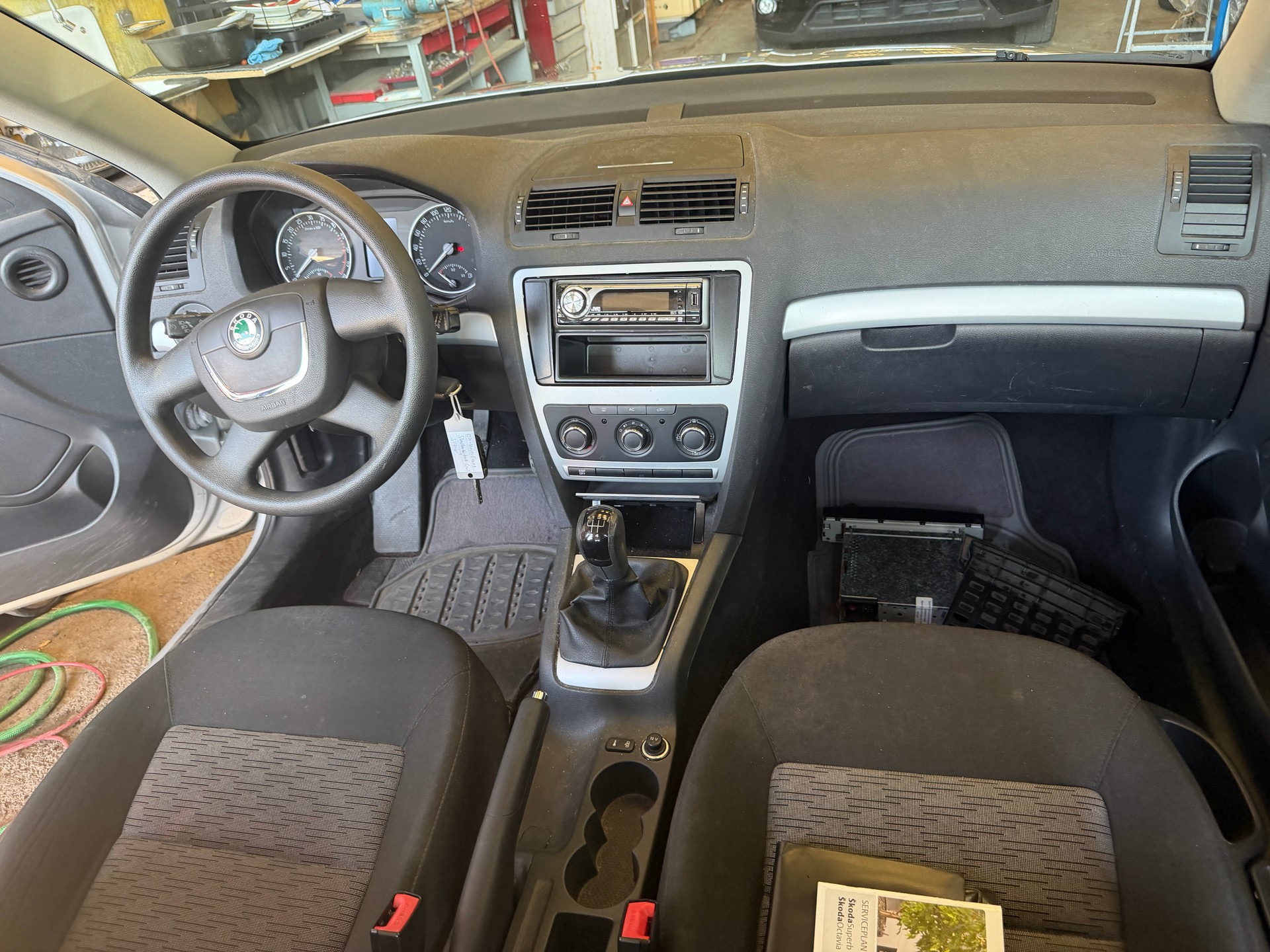 SKODA Octavia 1.9 TDI Elegance-image-11