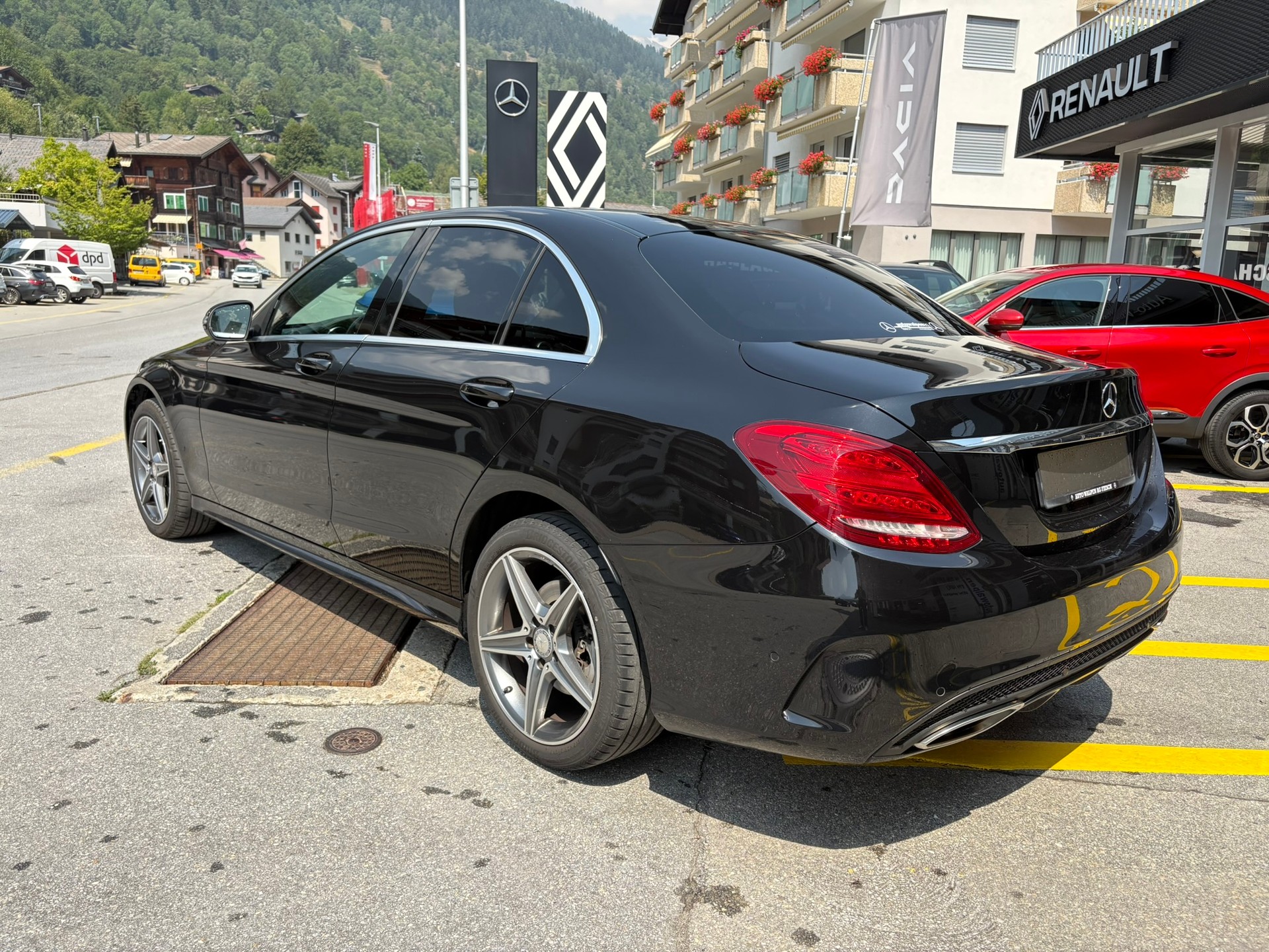 MERCEDES-BENZ C 400 AMG Line 4Matic-image-6