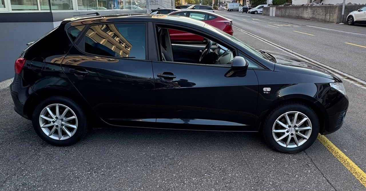 SEAT Ibiza 1.2 TSI Style-showroom-element-3