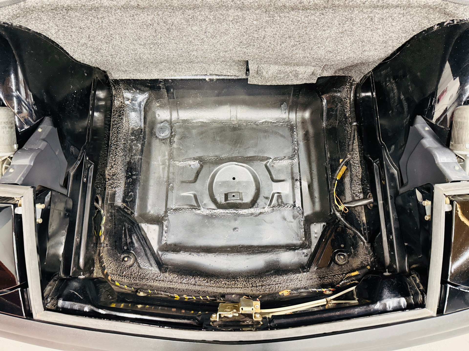 PORSCHE 914 2.0 Targa im 914-6 Look VETERAN-image-12