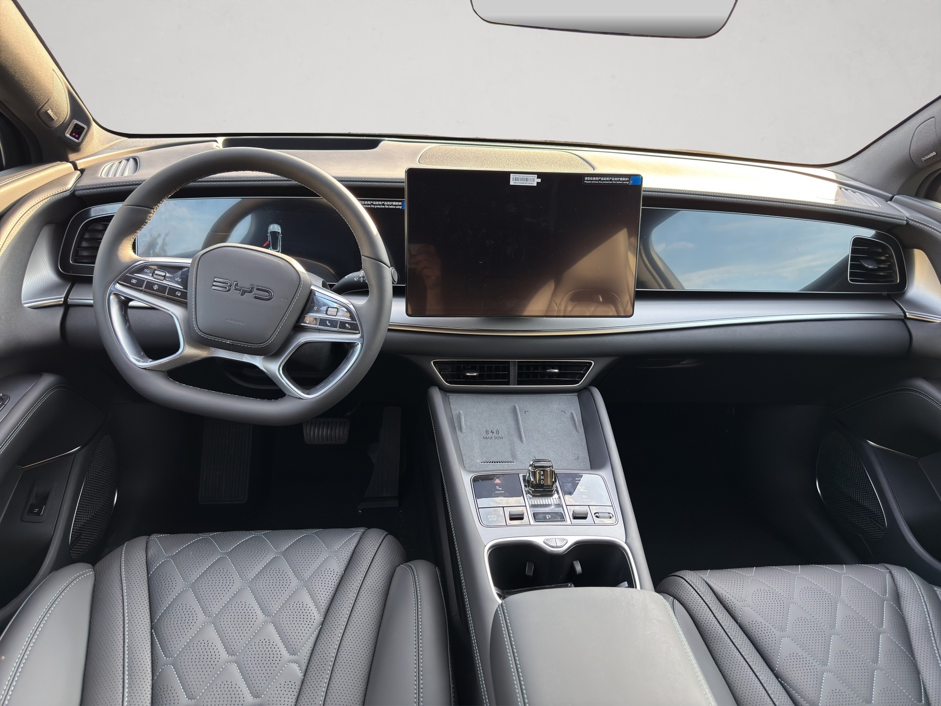 BYD Sealion 7 91,3 kWh Excellence AWD-image-8