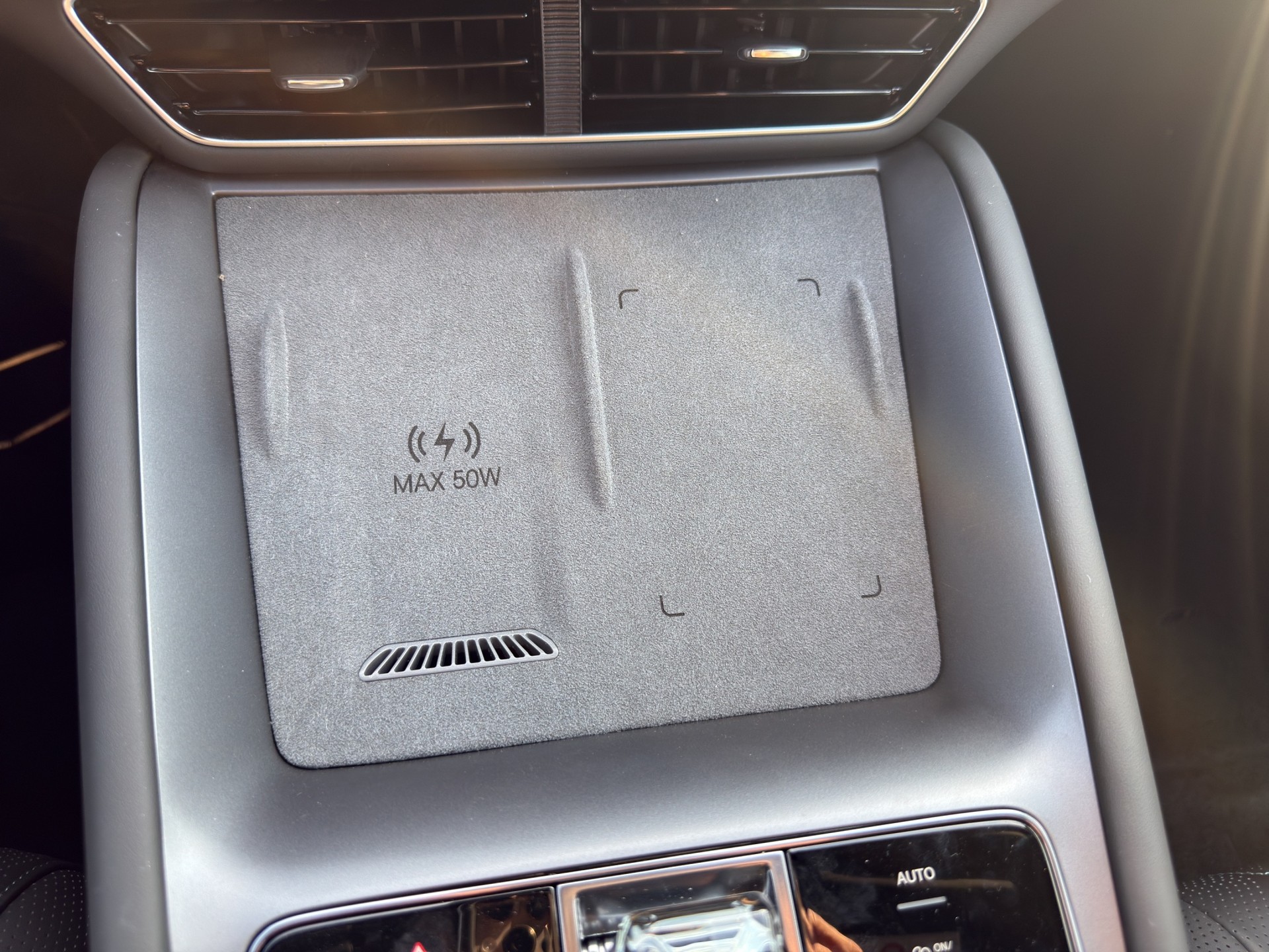 BYD Sealion 7 91,3 kWh Excellence AWD-image-13