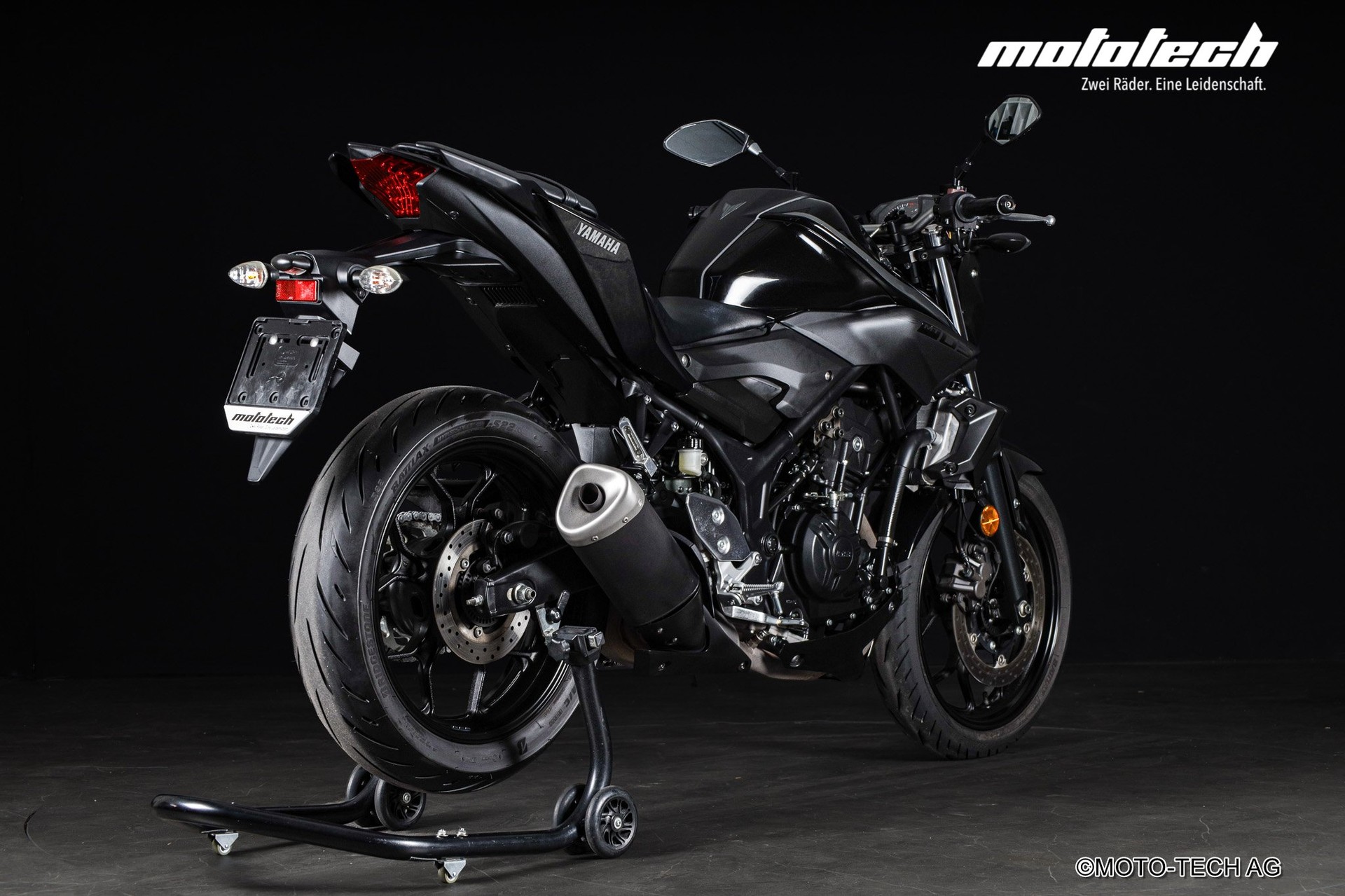 YAMAHA MT-03 ABS-showroom-element-2