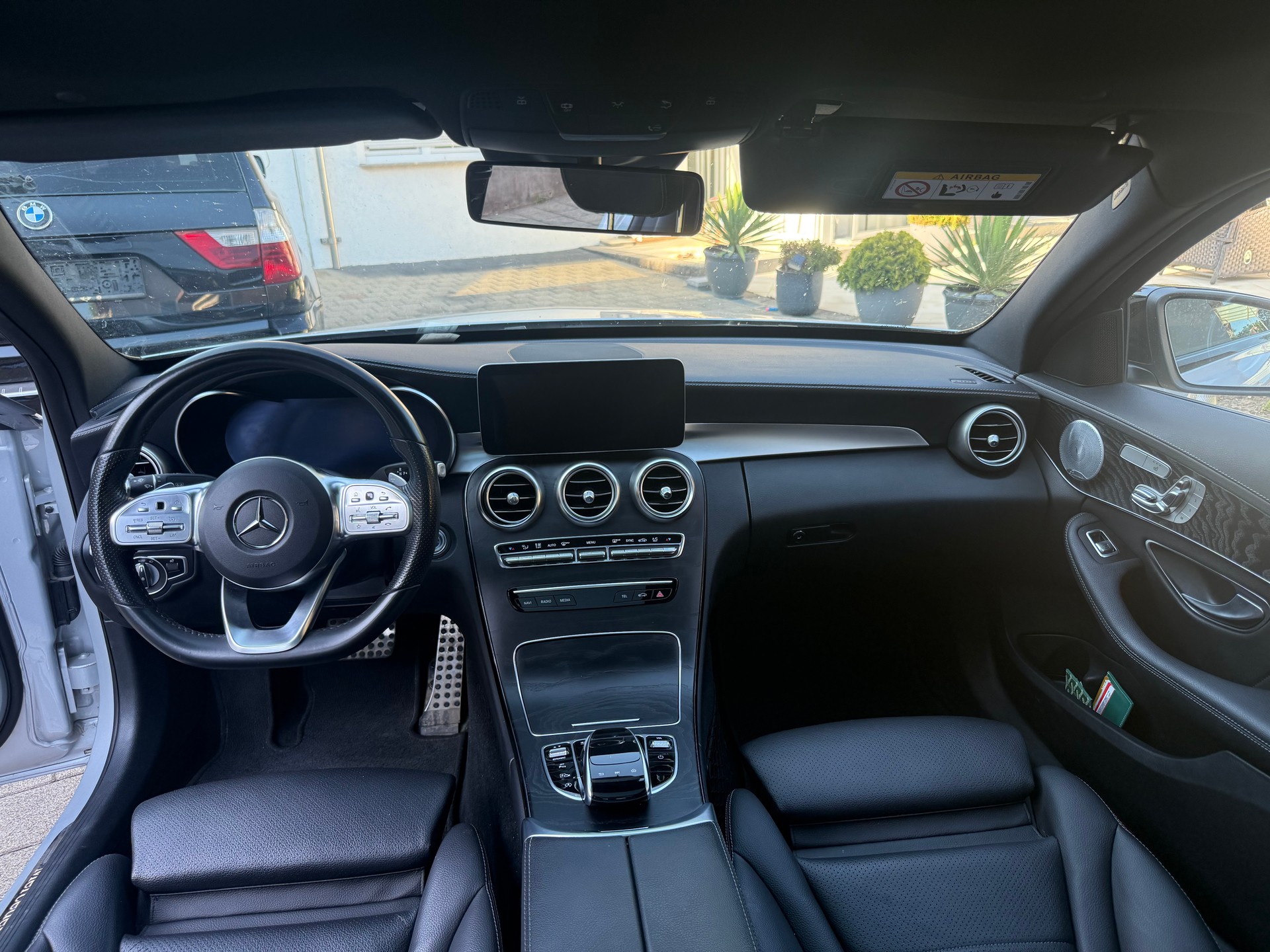 MERCEDES-BENZ C 300 d AMG Line 4matic-image-9