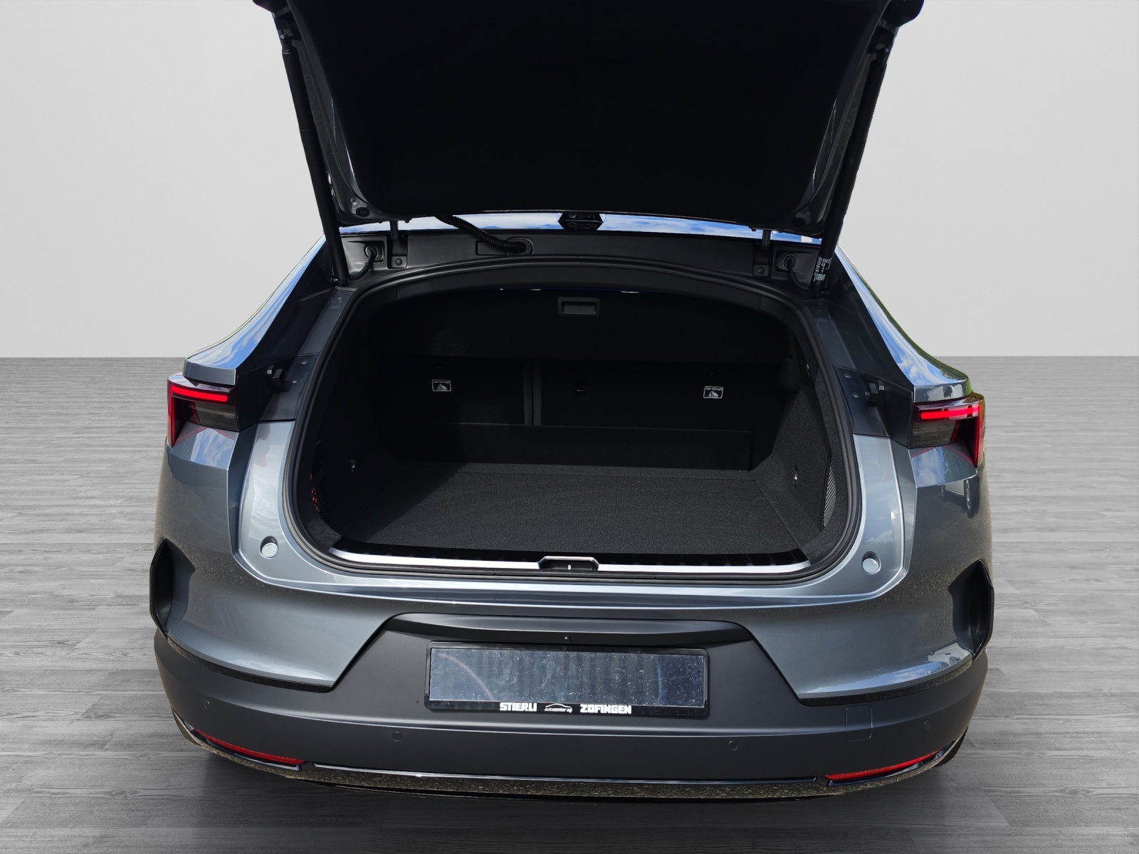 POLESTAR 4 Long Range Single Motor Prime-image-14