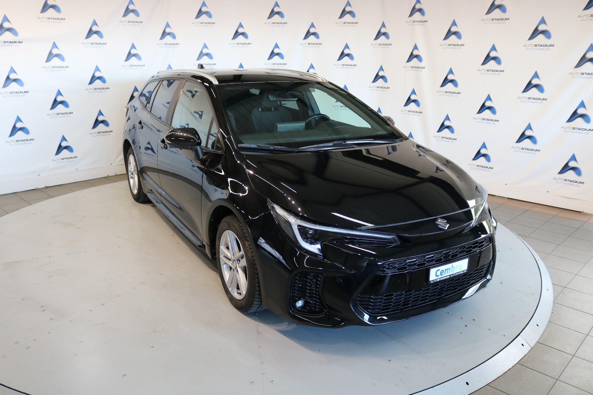 SUZUKI SWACE 1.8 Hybrid Compact Top Automatique-image-7