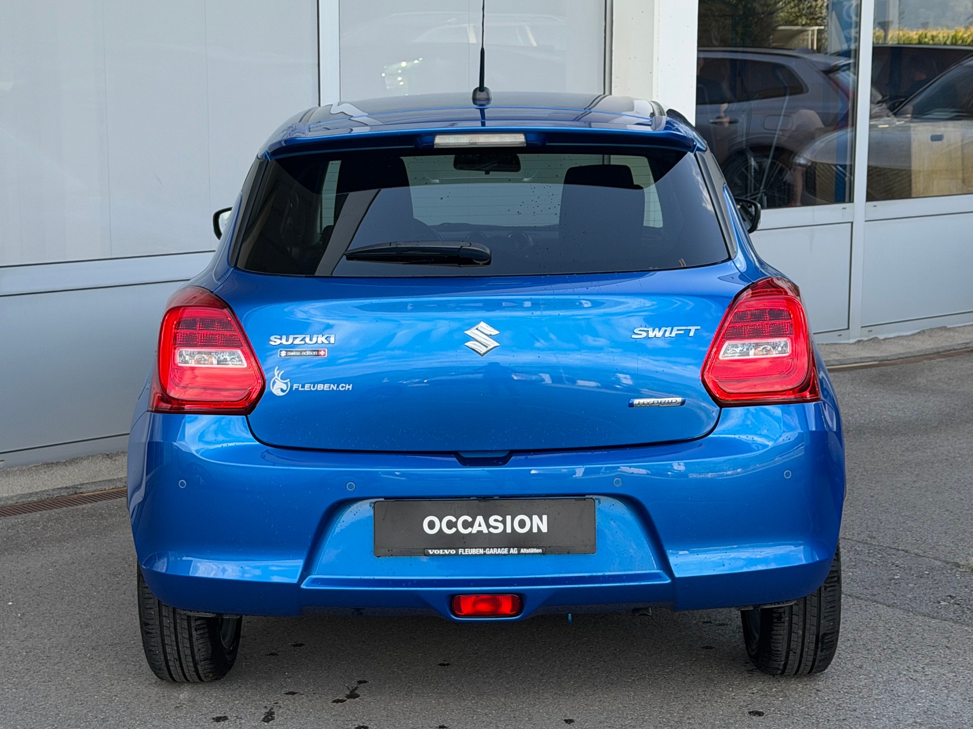 SUZUKI Swift 1.2 Compact Top Hybrid-image-19