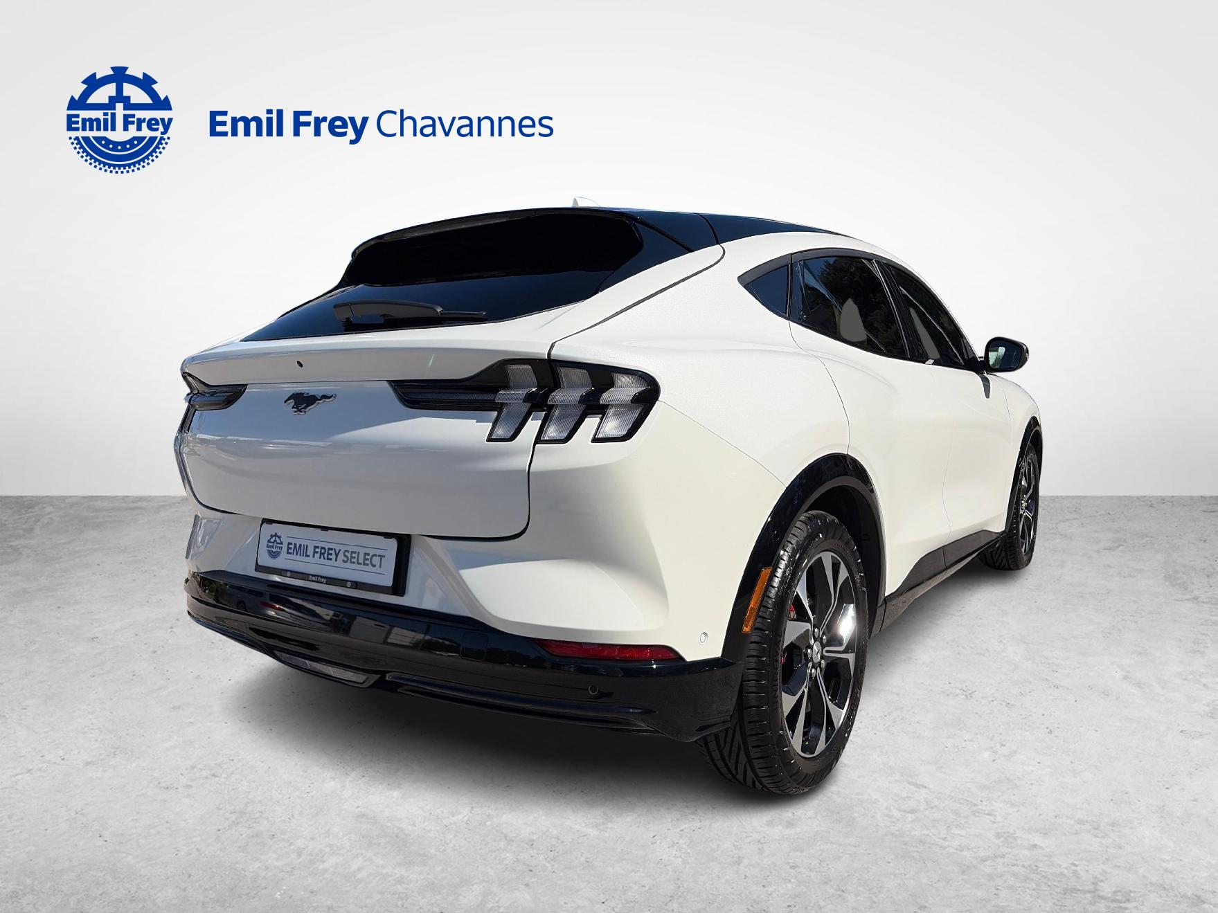 FORD Mustang Mach-E Extended AWD-image-6