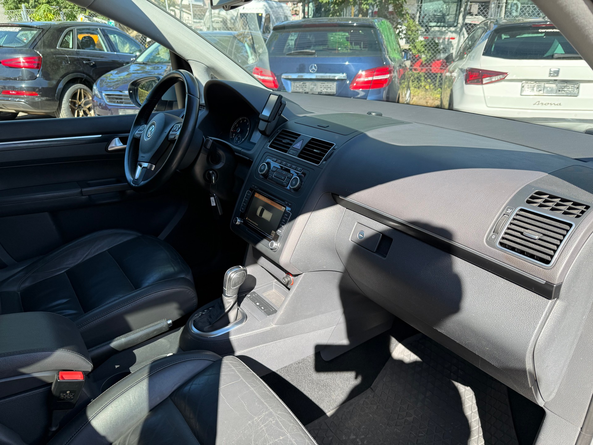 VW Touran 1.4 TSI Highline DSG-image-6