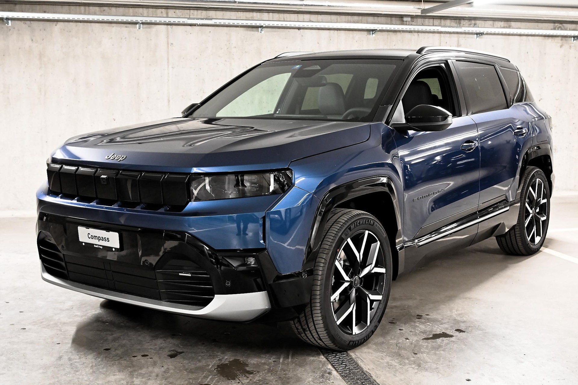 JEEP Compass First Edition