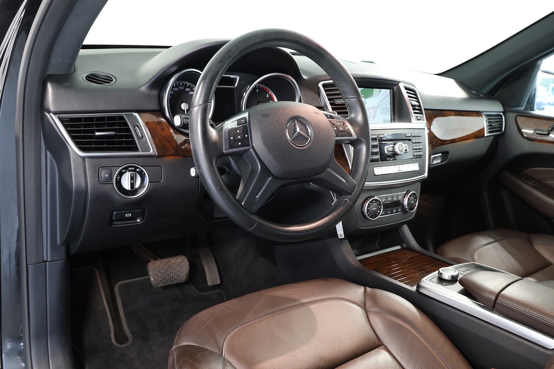MERCEDES-BENZ ML 350 CDI BlueTec *Hagelschaden*-image-7