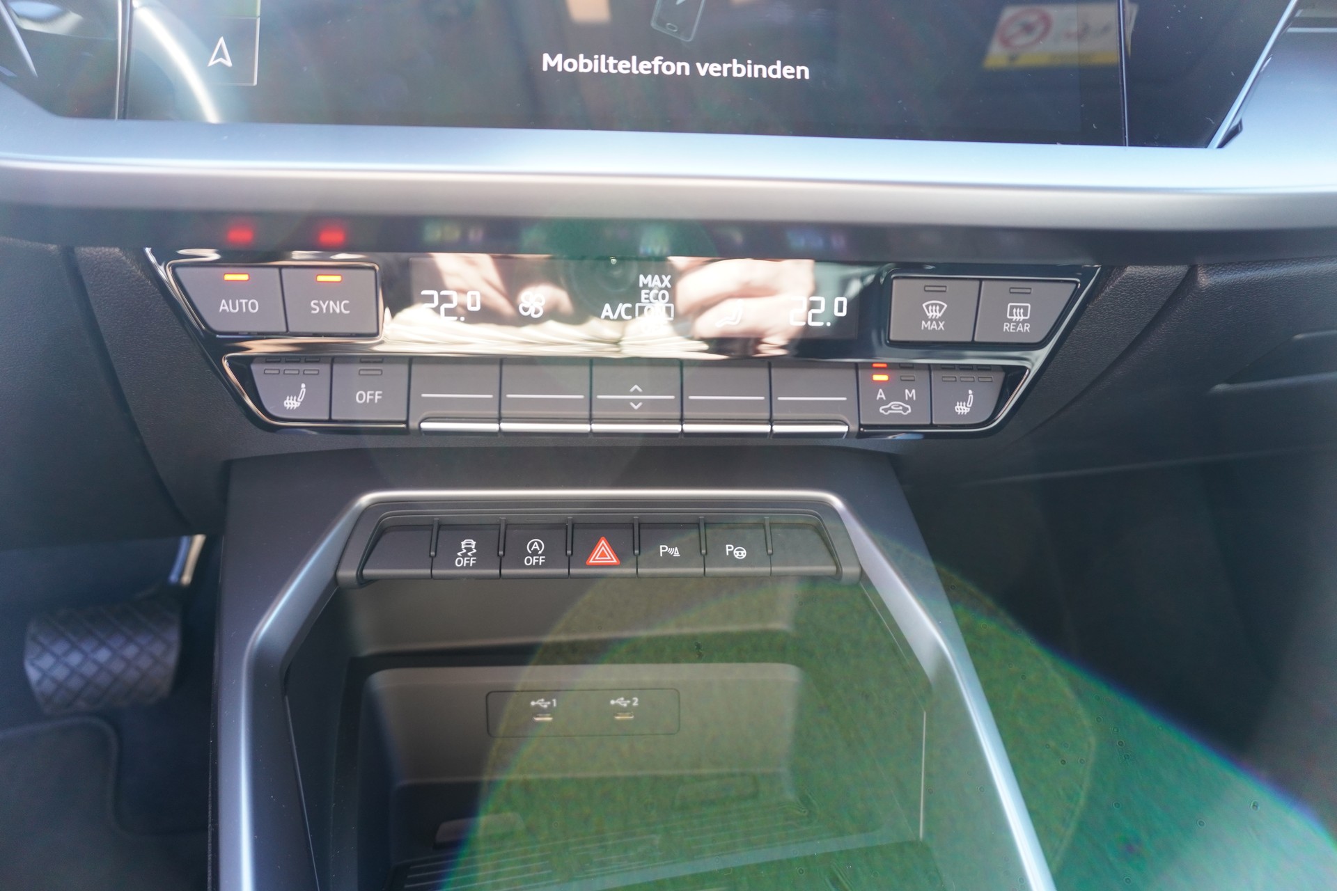 AUDI A3 Sportback 40 TFSI S line quattro S-tronic-image-30