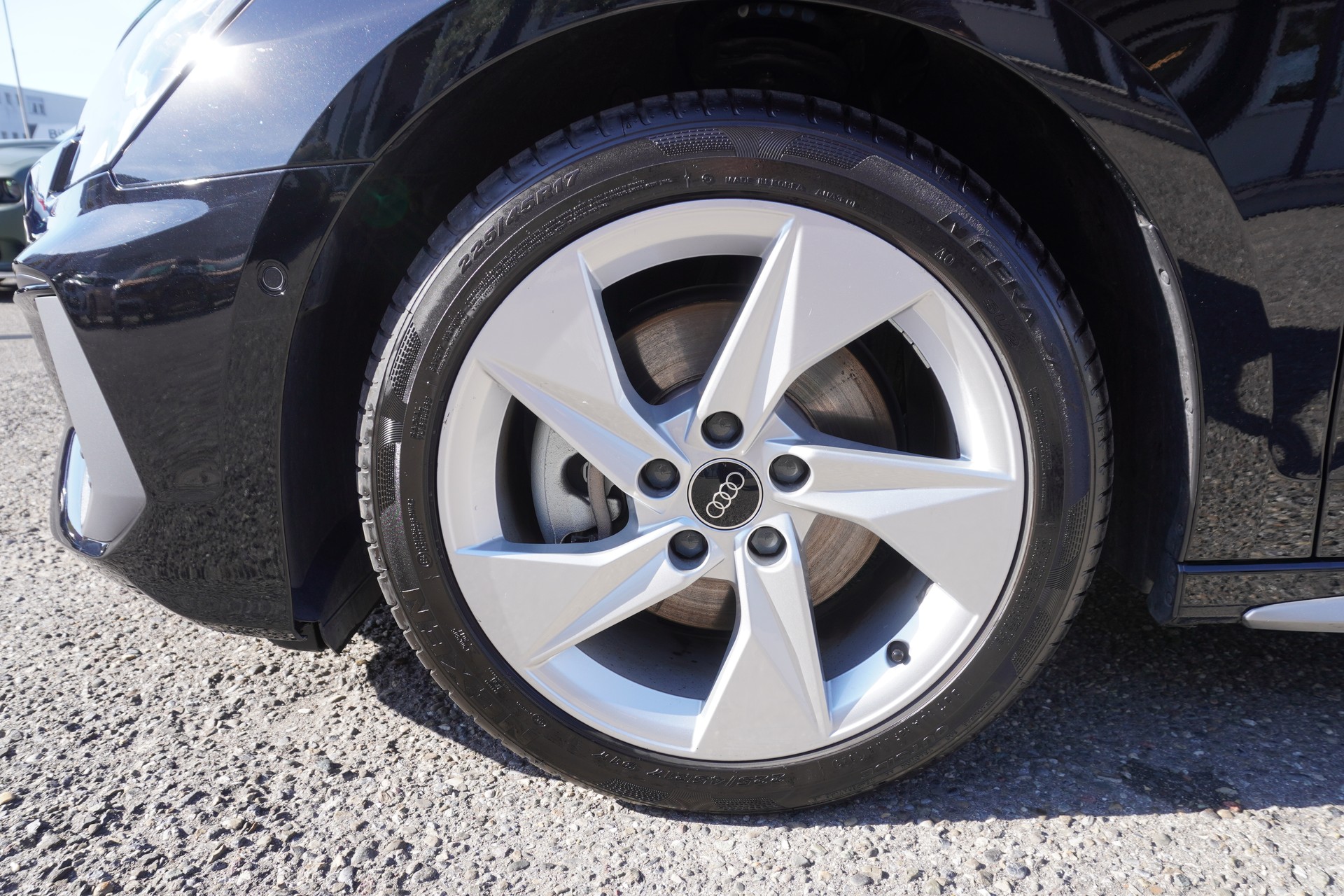 AUDI A3 Sportback 40 TFSI S line quattro S-tronic-image-8