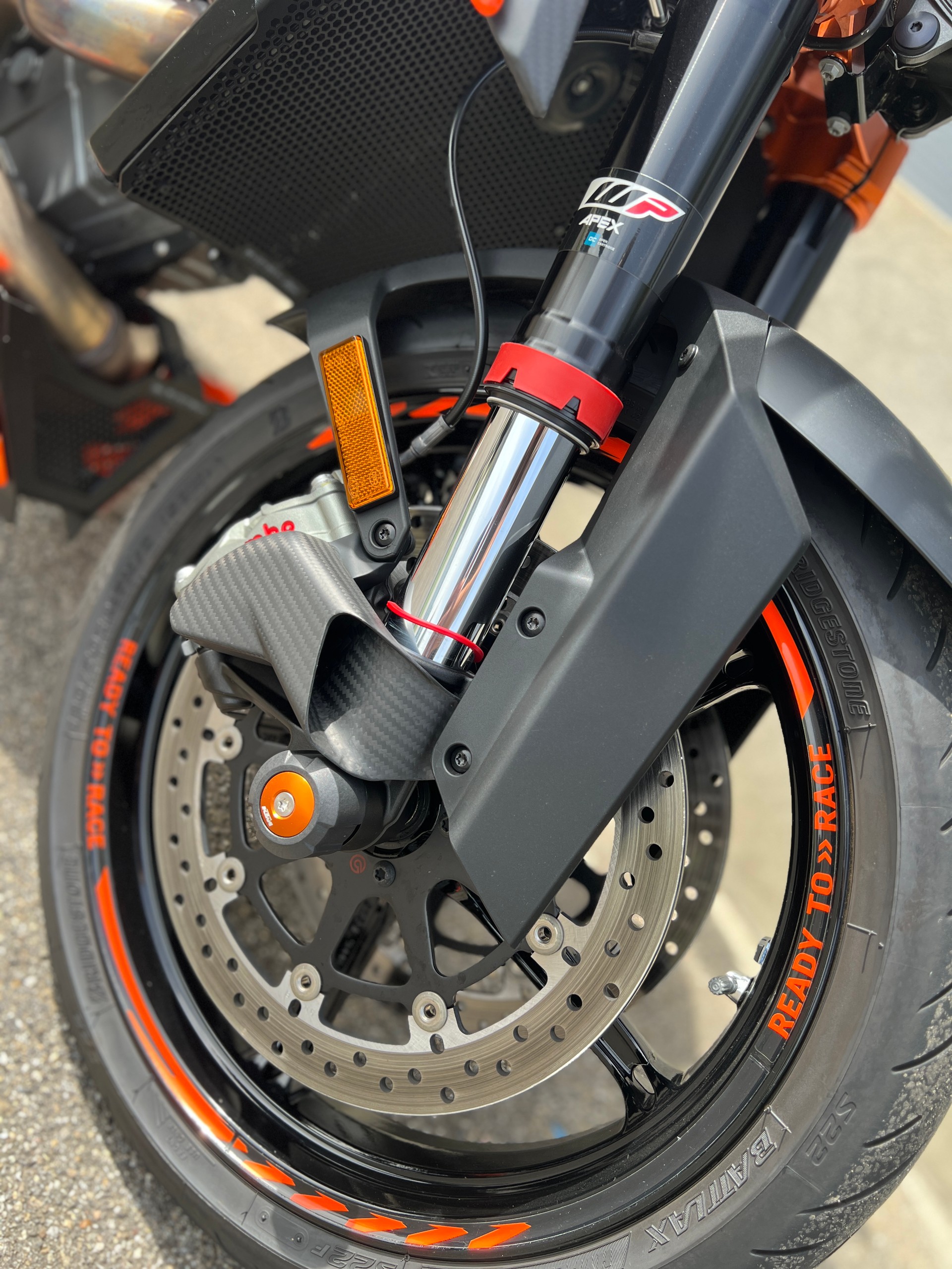 KTM 1290 Super Duke R-image-3