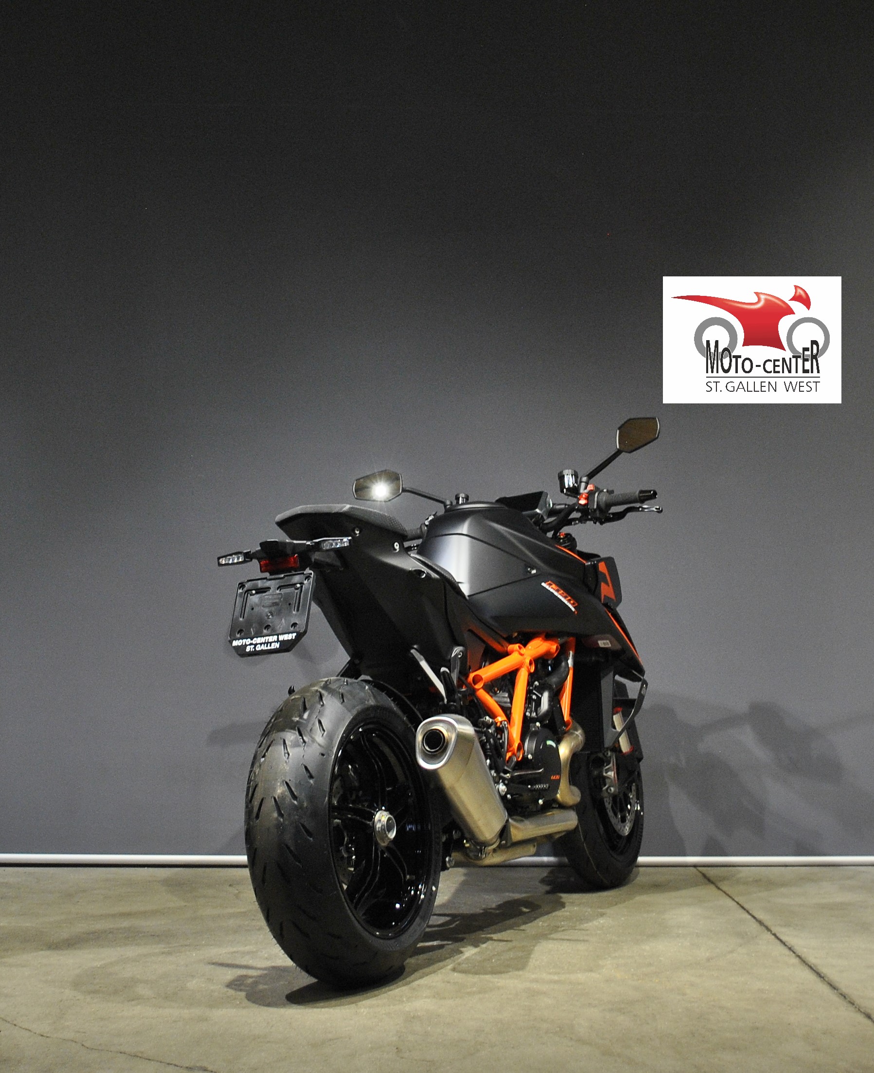 KTM 1390 Super Duke R EVO-image-4