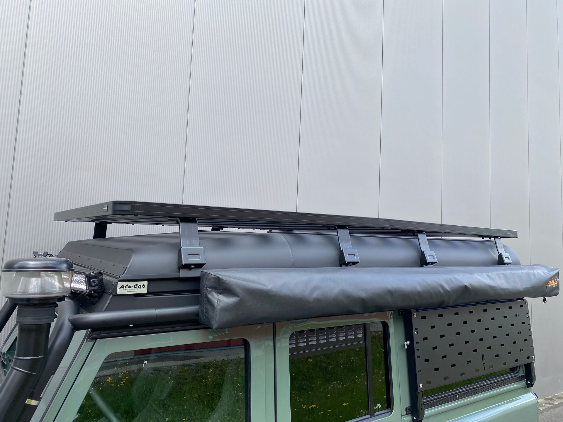 LAND ROVER Defender 110 300TDi Weltreisefahrzeug-image-16