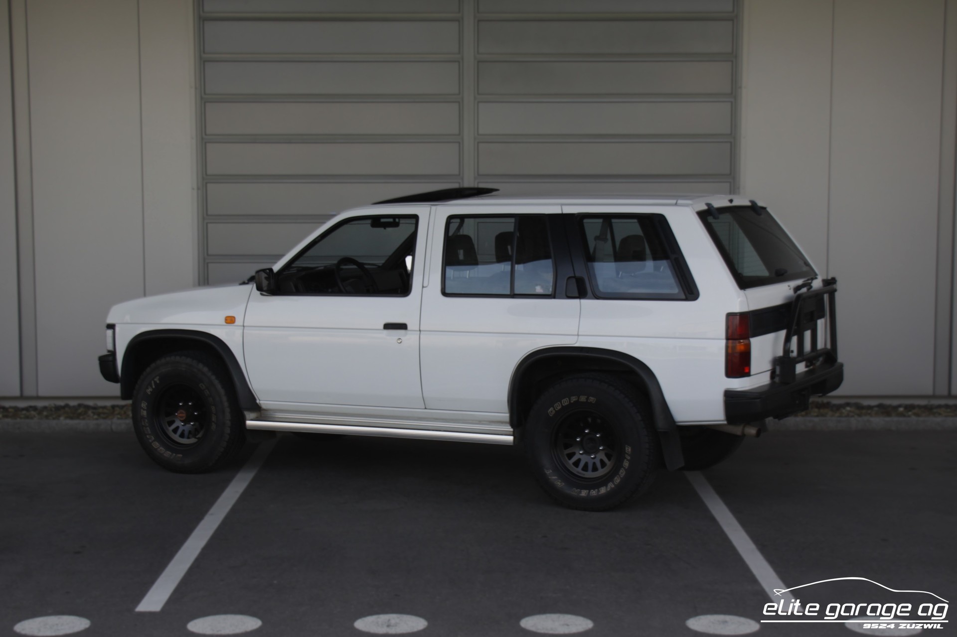 NISSAN Terrano 3.0 V6-image-2