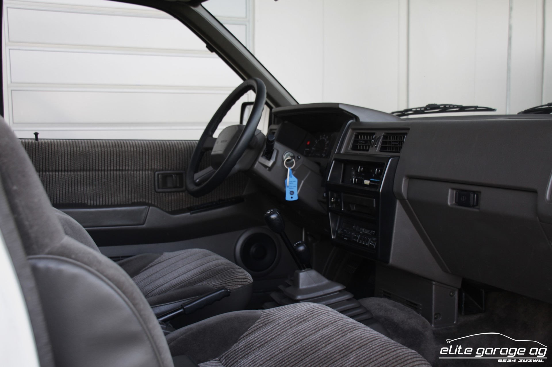 NISSAN Terrano 3.0 V6-image-13