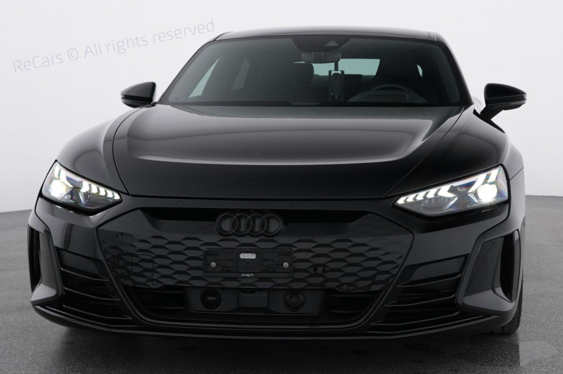 AUDI e-tron GT quattro-image-5