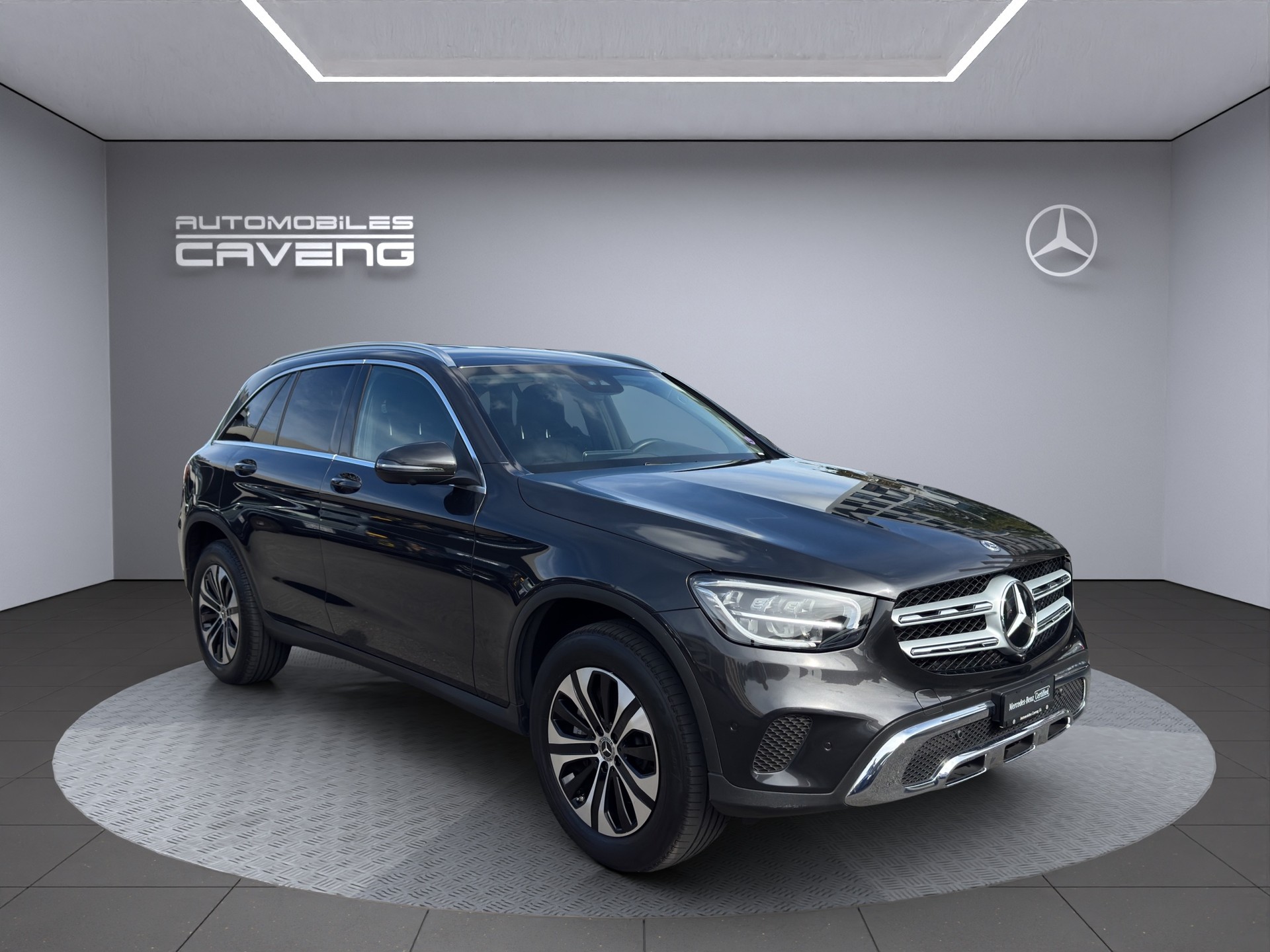 MERCEDES-BENZ GLC 300 e 4Matic 9G-Tronic-image-6