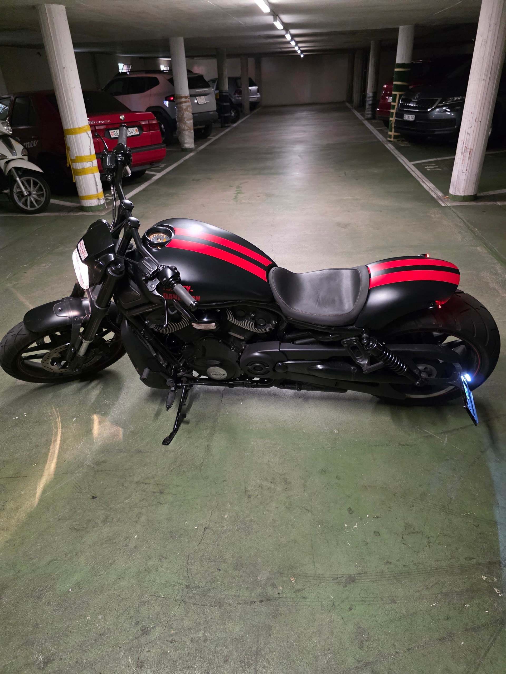 HARLEY-DAVIDSON VRSCDX Night Rod Special ABS-image-1